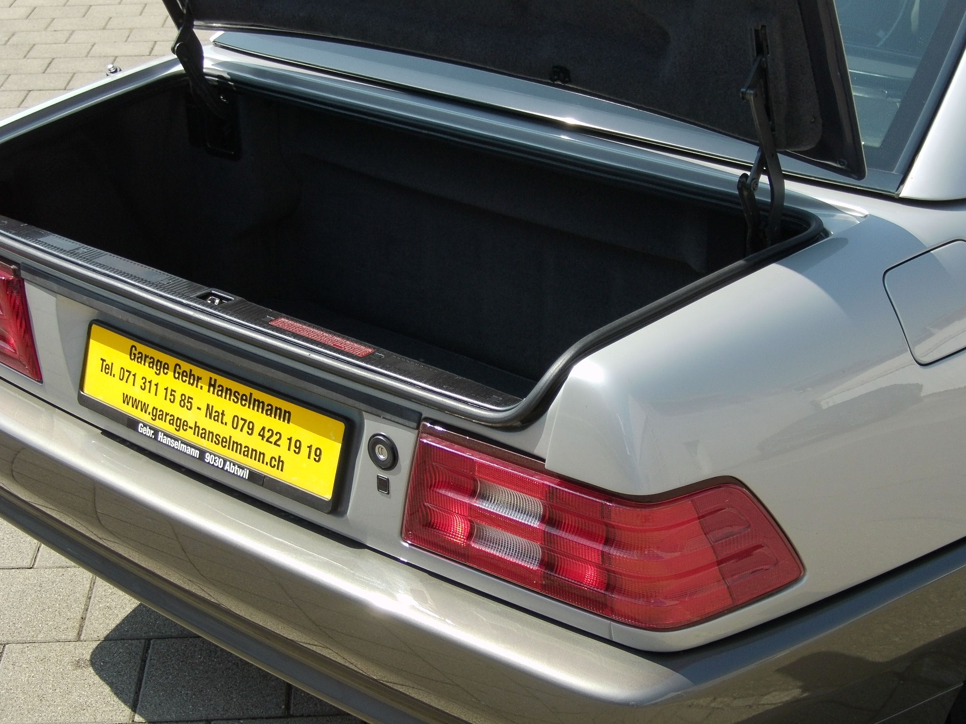 MERCEDES-BENZ CH-Fahrzeug-image-9
