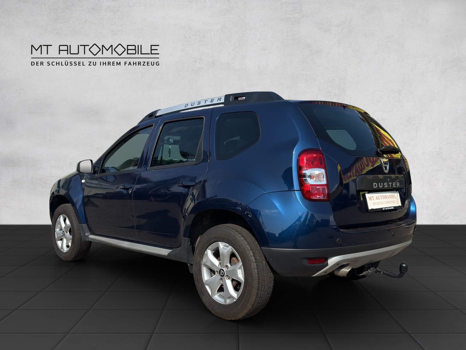 DACIA Duster 1.2 T Essential 4x4-image-3