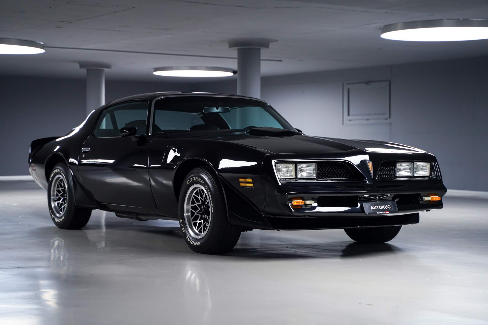 PONTIAC FIREBIRD Trans AM-image-2