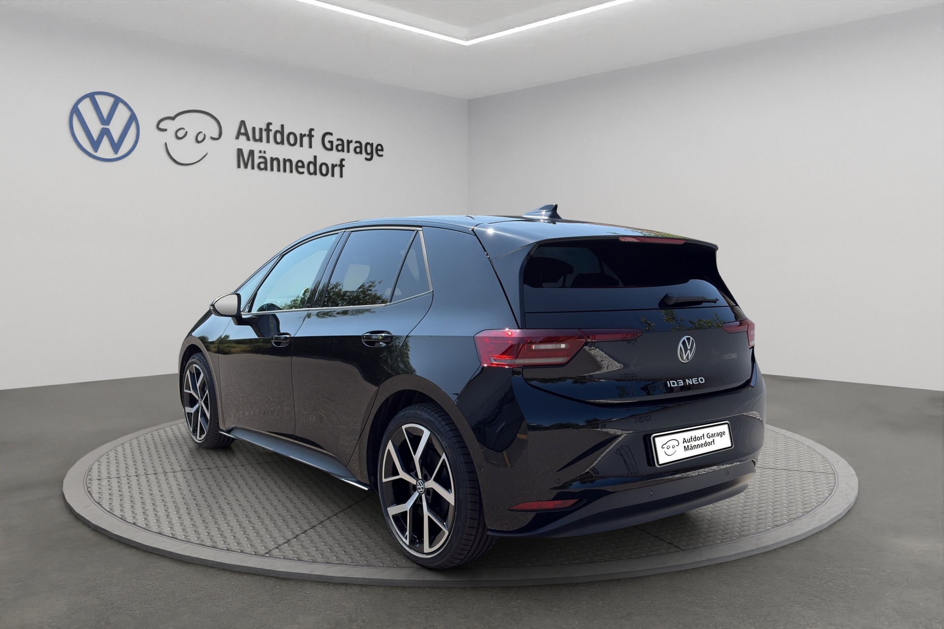 VW ID.3 Neo 79 kWh 231 PS Style-image-3