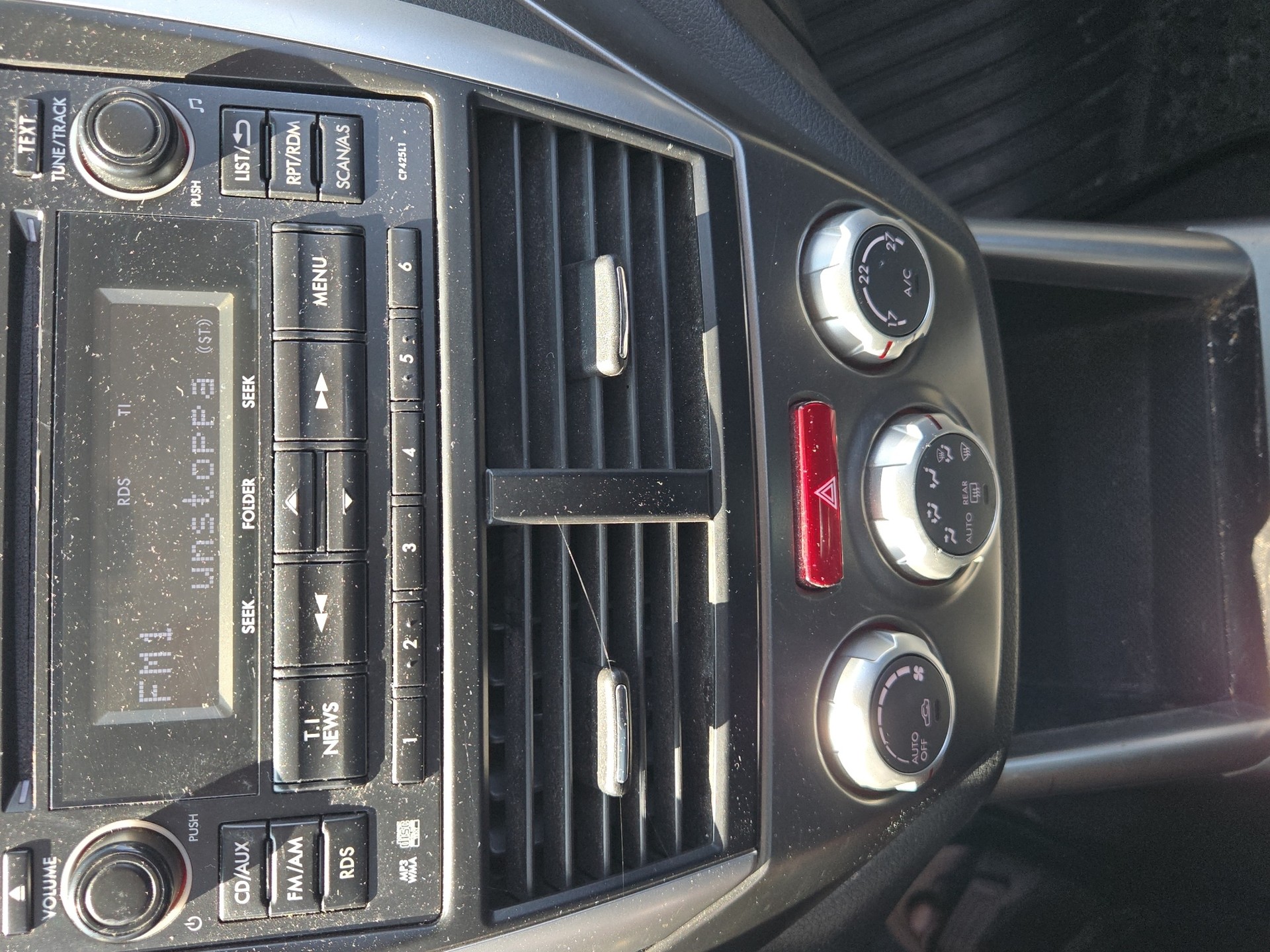 SUBARU Forester 2.0D XS Comfort-image-9