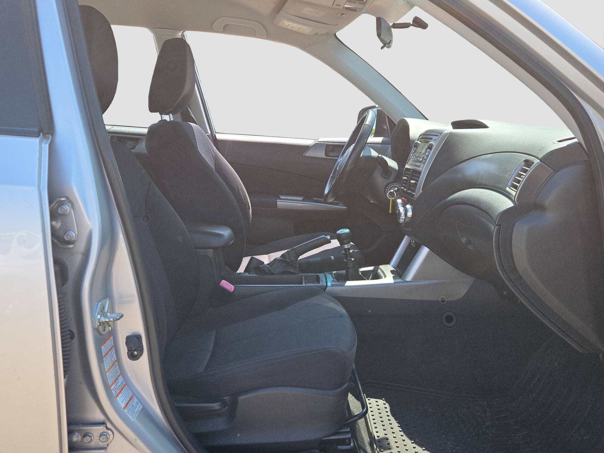 SUBARU Forester 2.0D XS Comfort-image-4