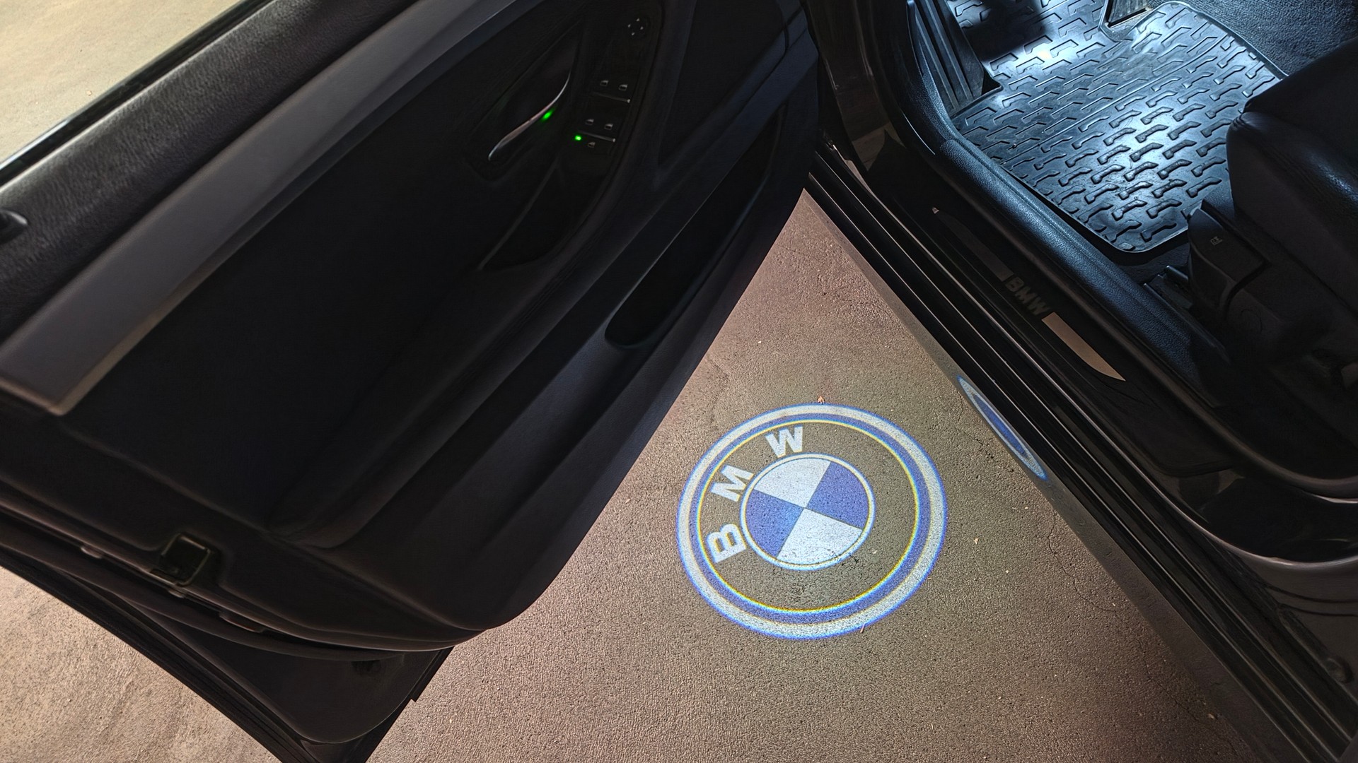 BMW 525d xDrive Touring Steptronic-image-17