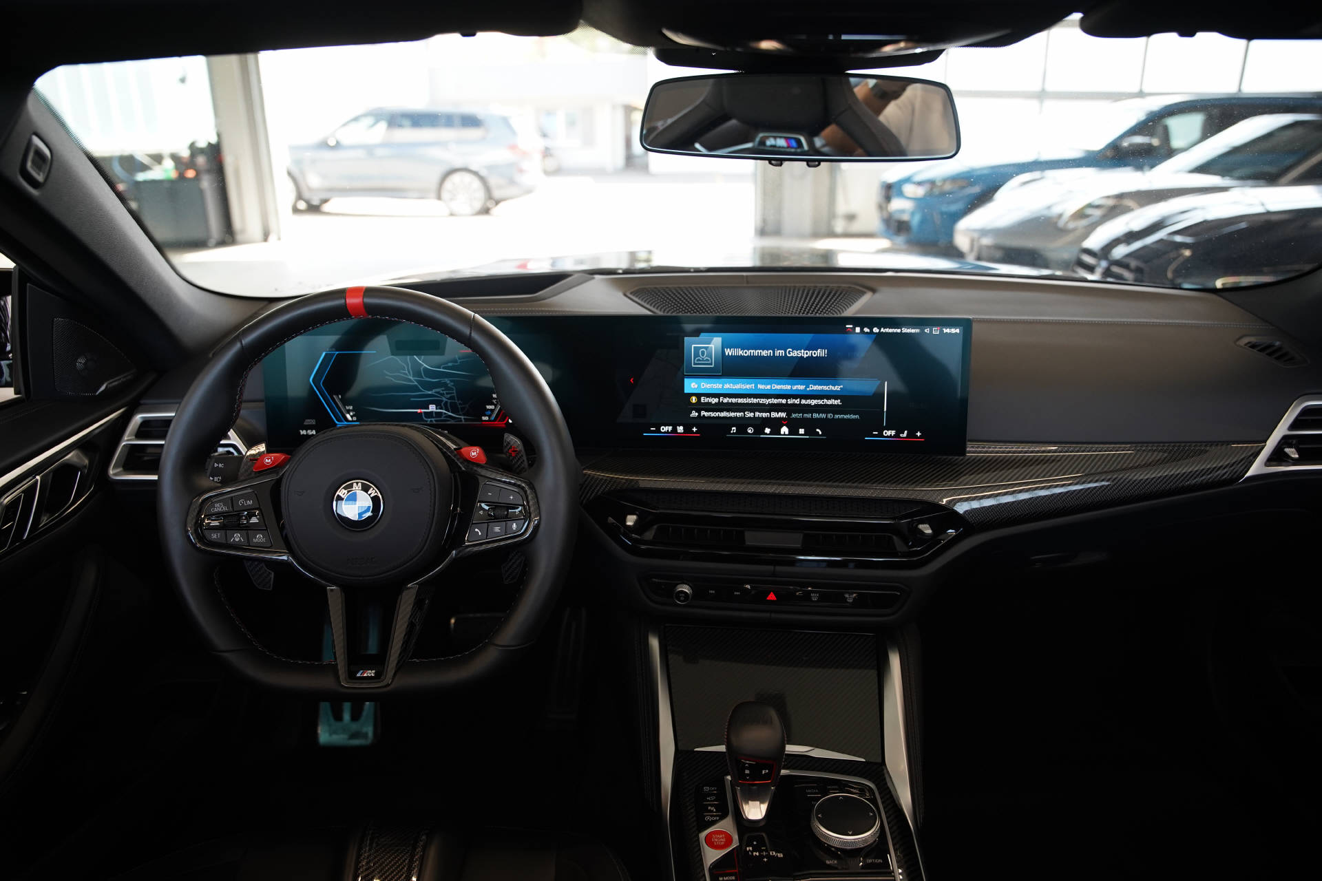 BMW M4 Cabrio Competition M xDrive LCI-image-11