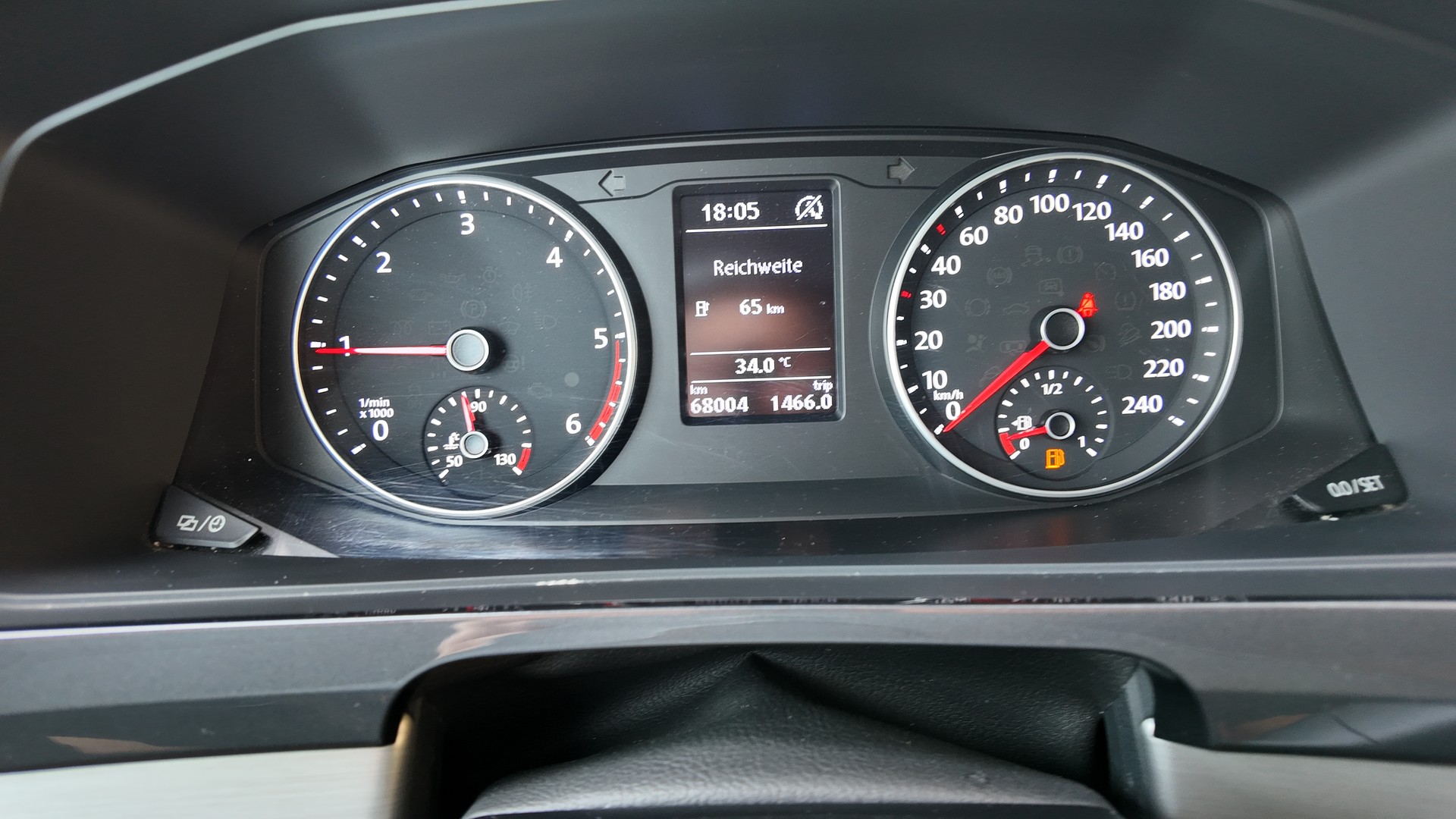 VW T6 California 2.0 TDI Beach DSG-image-18