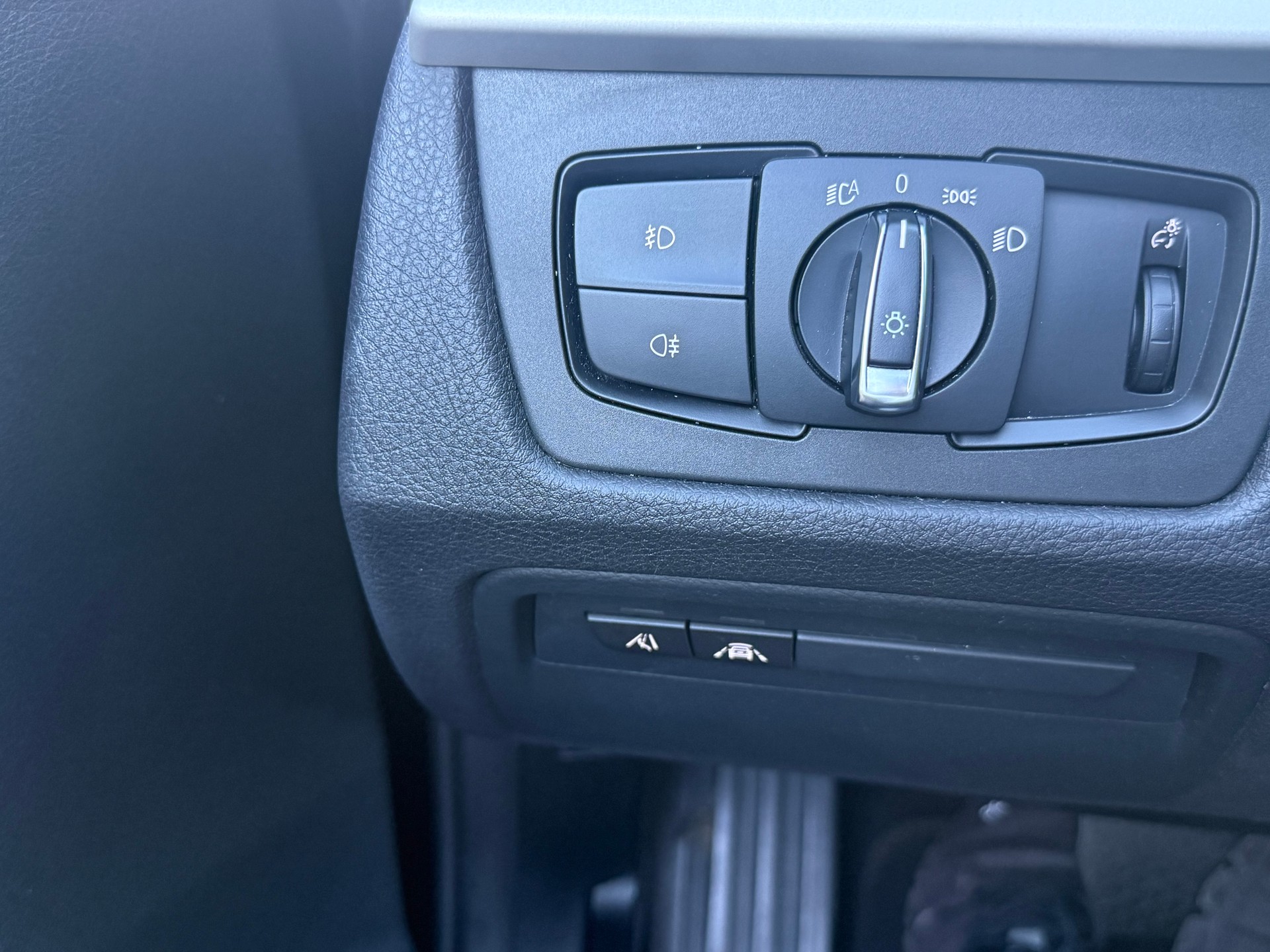BMW 320d xDrive Touring Steptronic-image-8