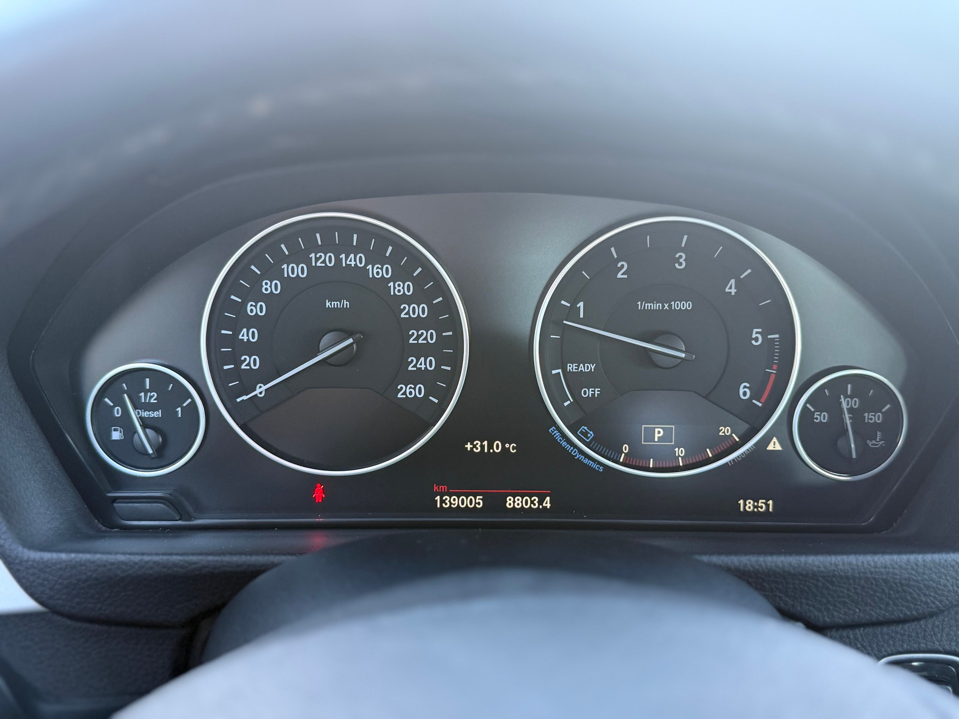 BMW 320d xDrive Touring Steptronic-image-15