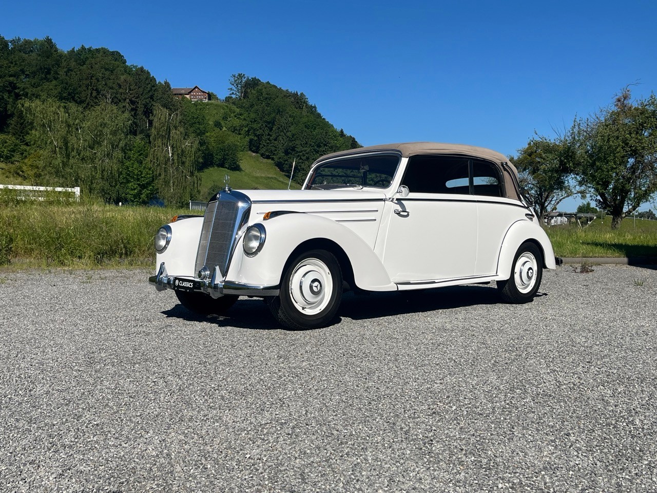 MERCEDES-BENZ 220B Cabriolet-image-3