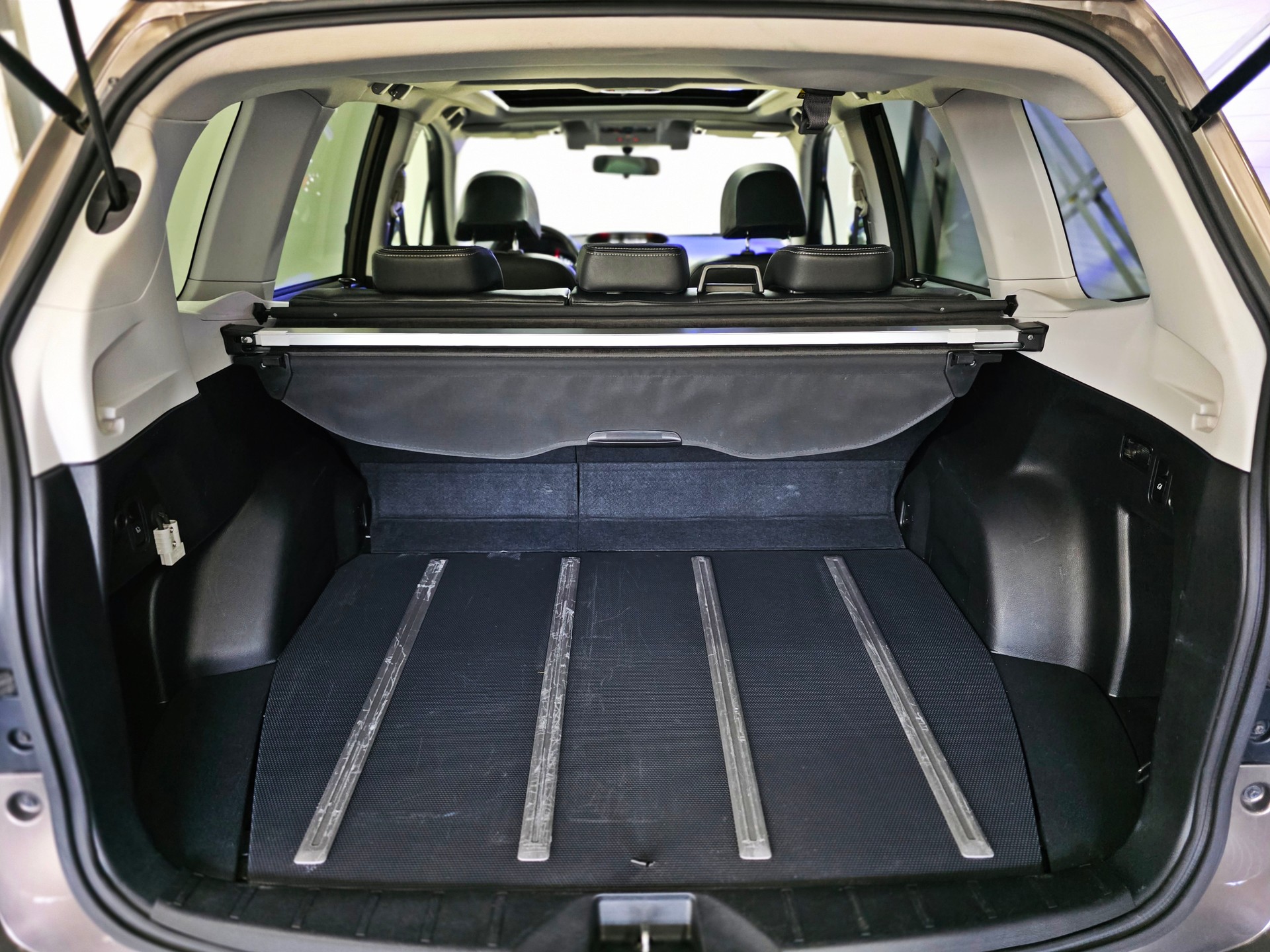 SUBARU Forester 2.0iS Executive Lineartronic AWD-image-18