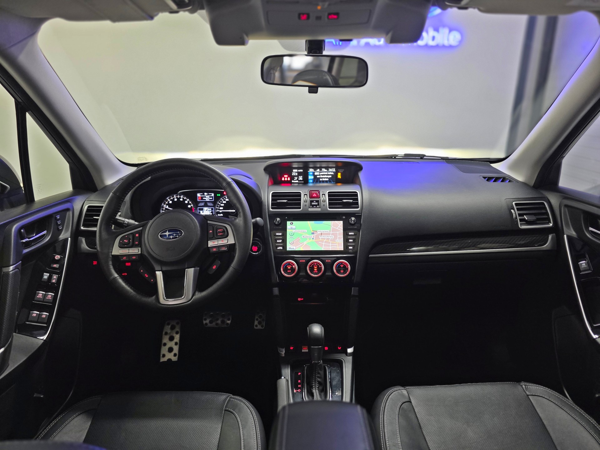 SUBARU Forester 2.0iS Executive Lineartronic AWD-image-13