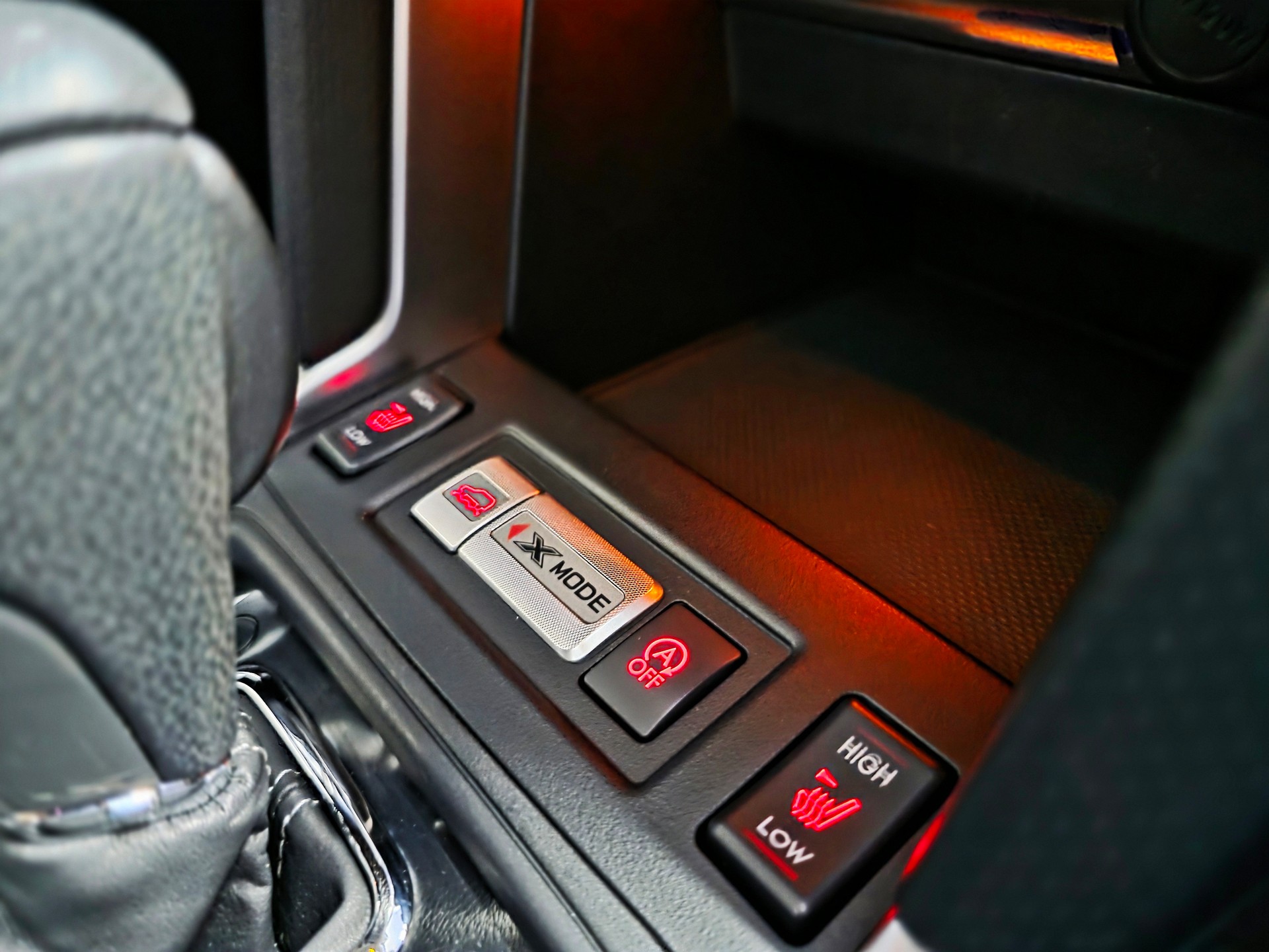 SUBARU Forester 2.0iS Executive Lineartronic AWD-image-27