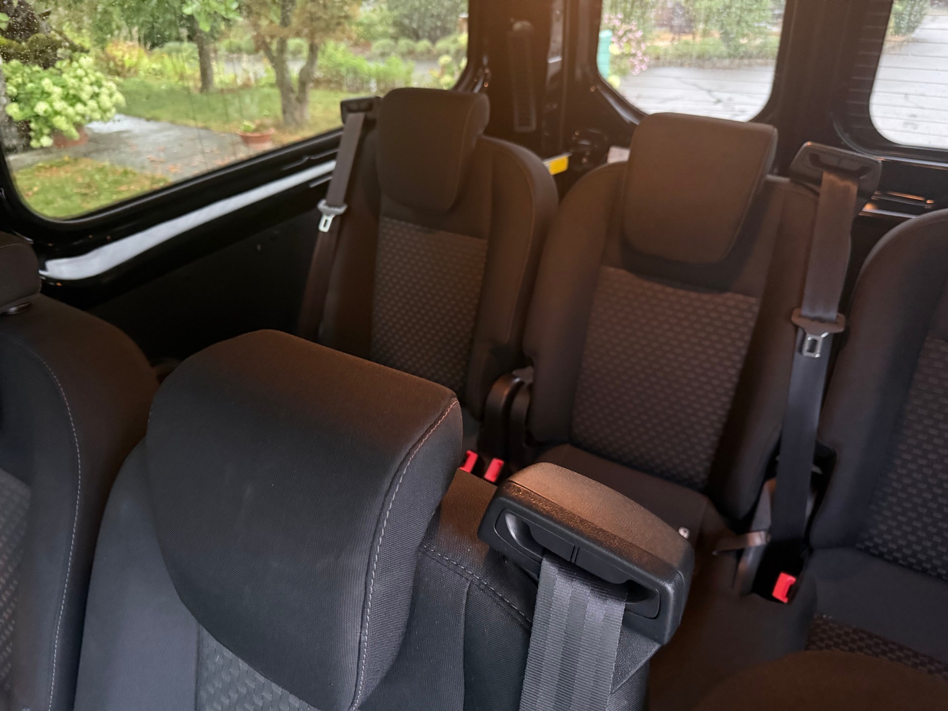 FORD Transit Custom 320 L2H1 Trend A-image-5