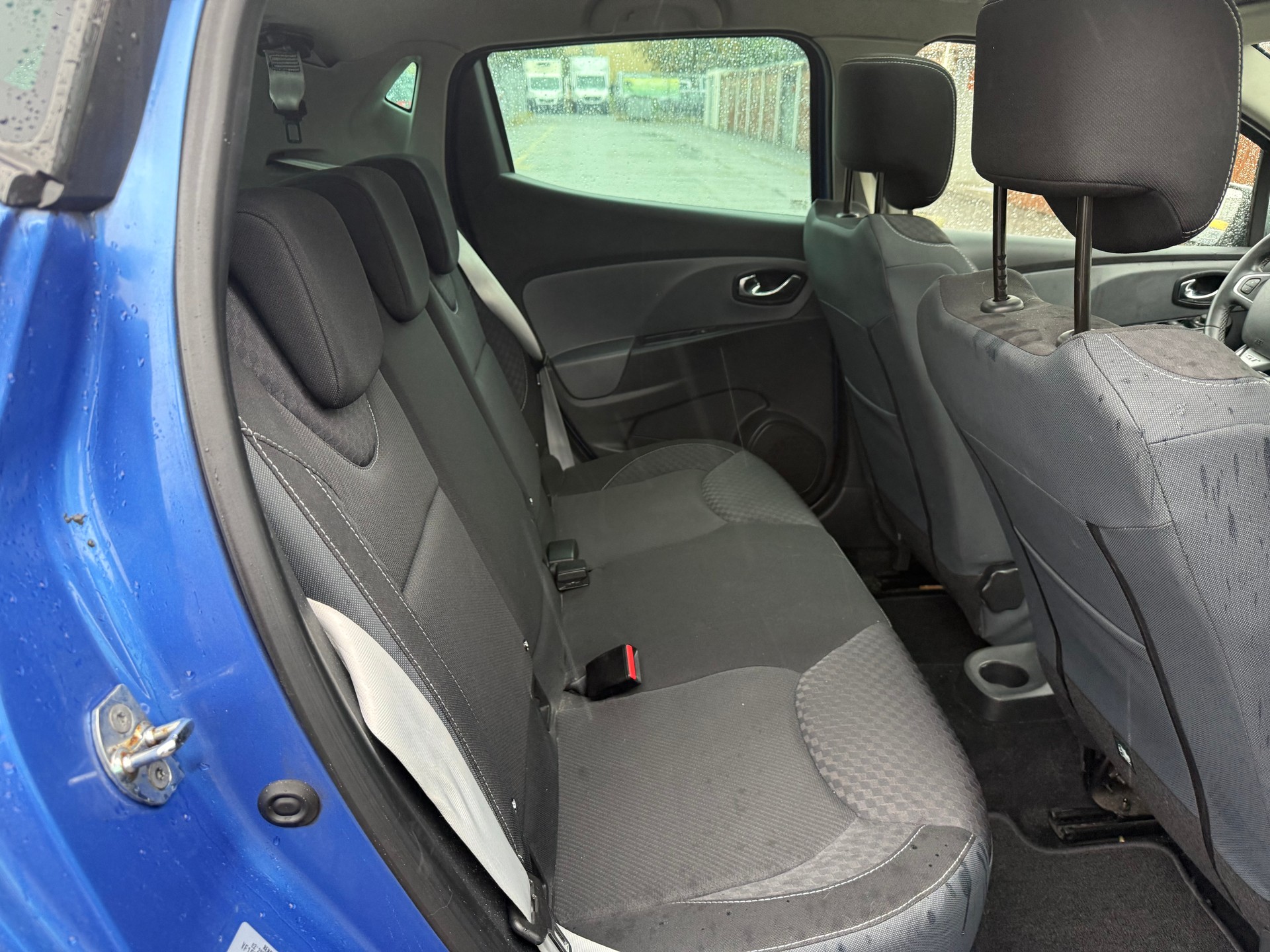 RENAULT Clio 1.2 16V T Dynamique EDC-image-10