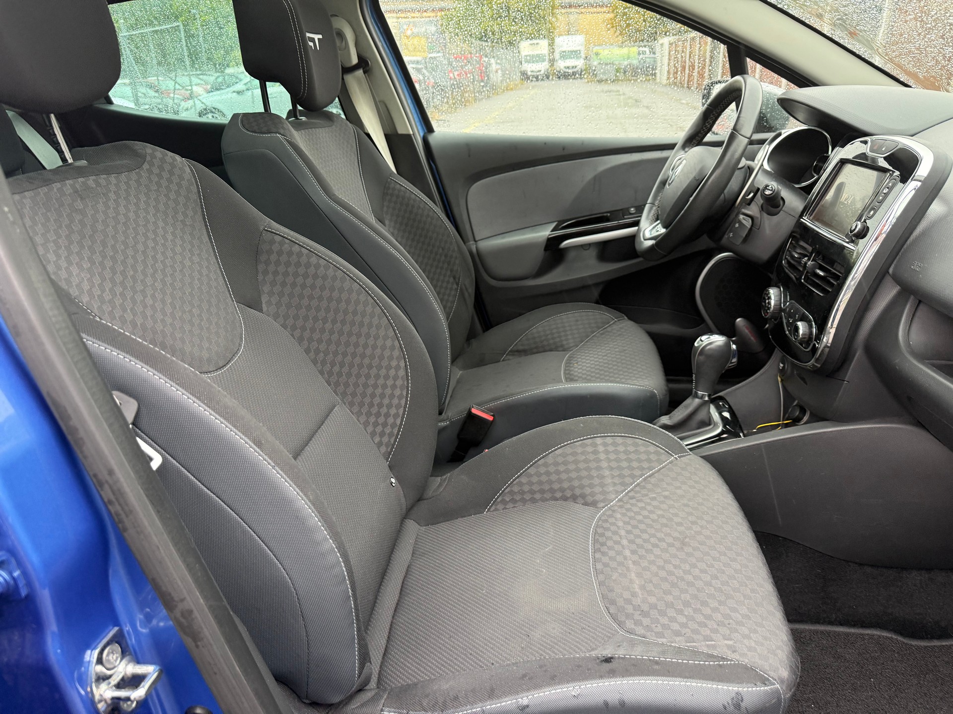 RENAULT Clio 1.2 16V T Dynamique EDC-image-8
