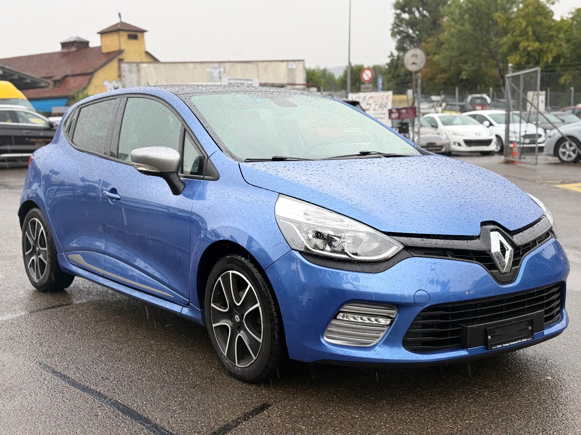 RENAULT Clio 1.2 16V T Dynamique EDC-image-2