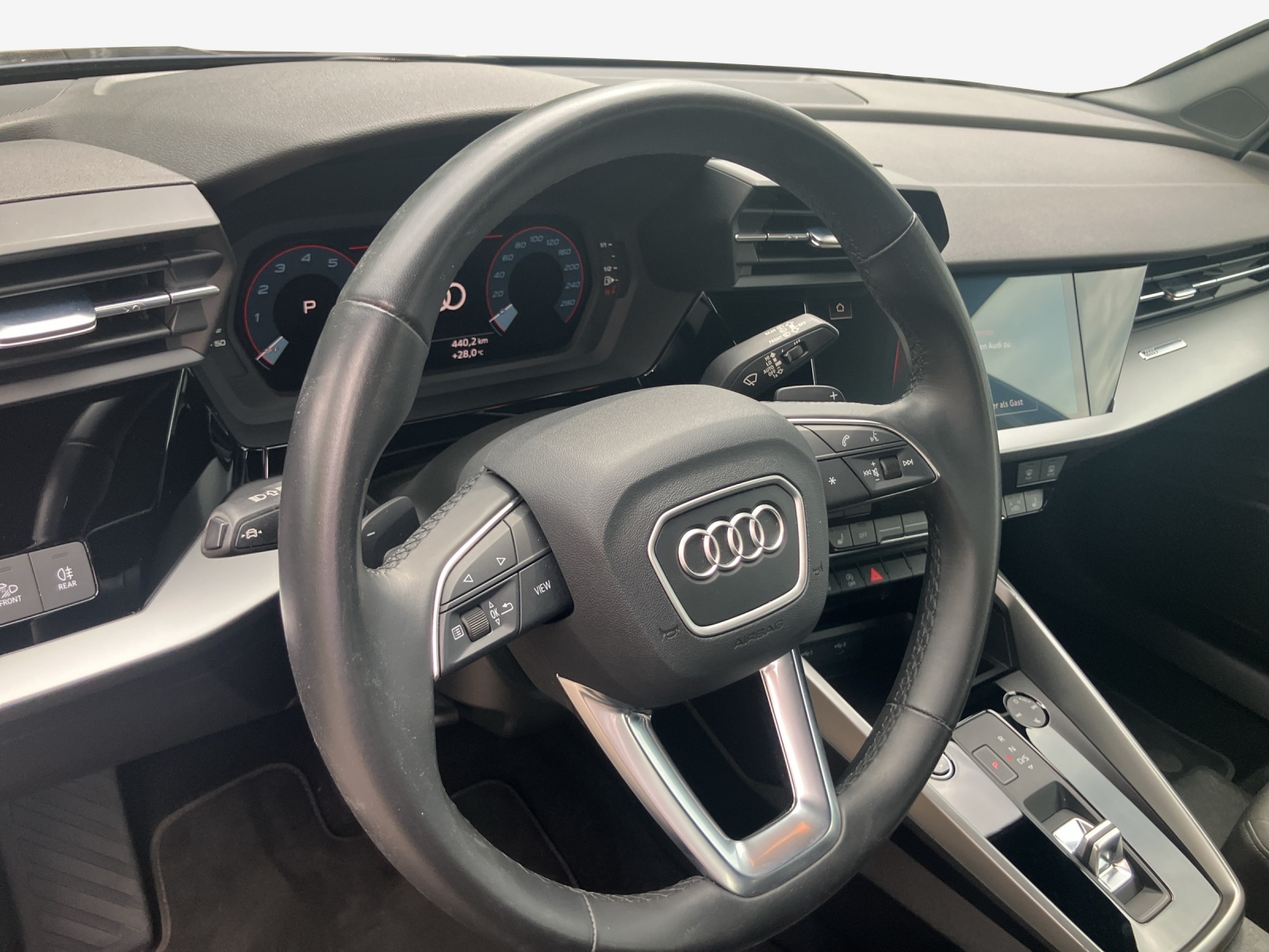 AUDI A3 Sportback 35 TFSI Attraction S-tronic-image-9