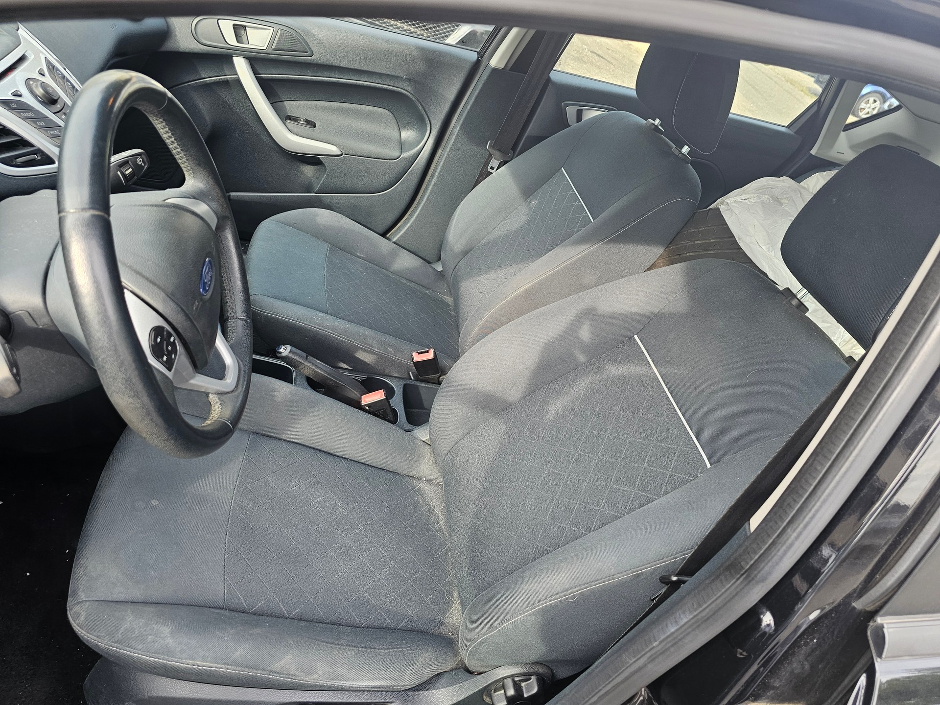 FORD Fiesta 1.4 16V Trend+-image-7