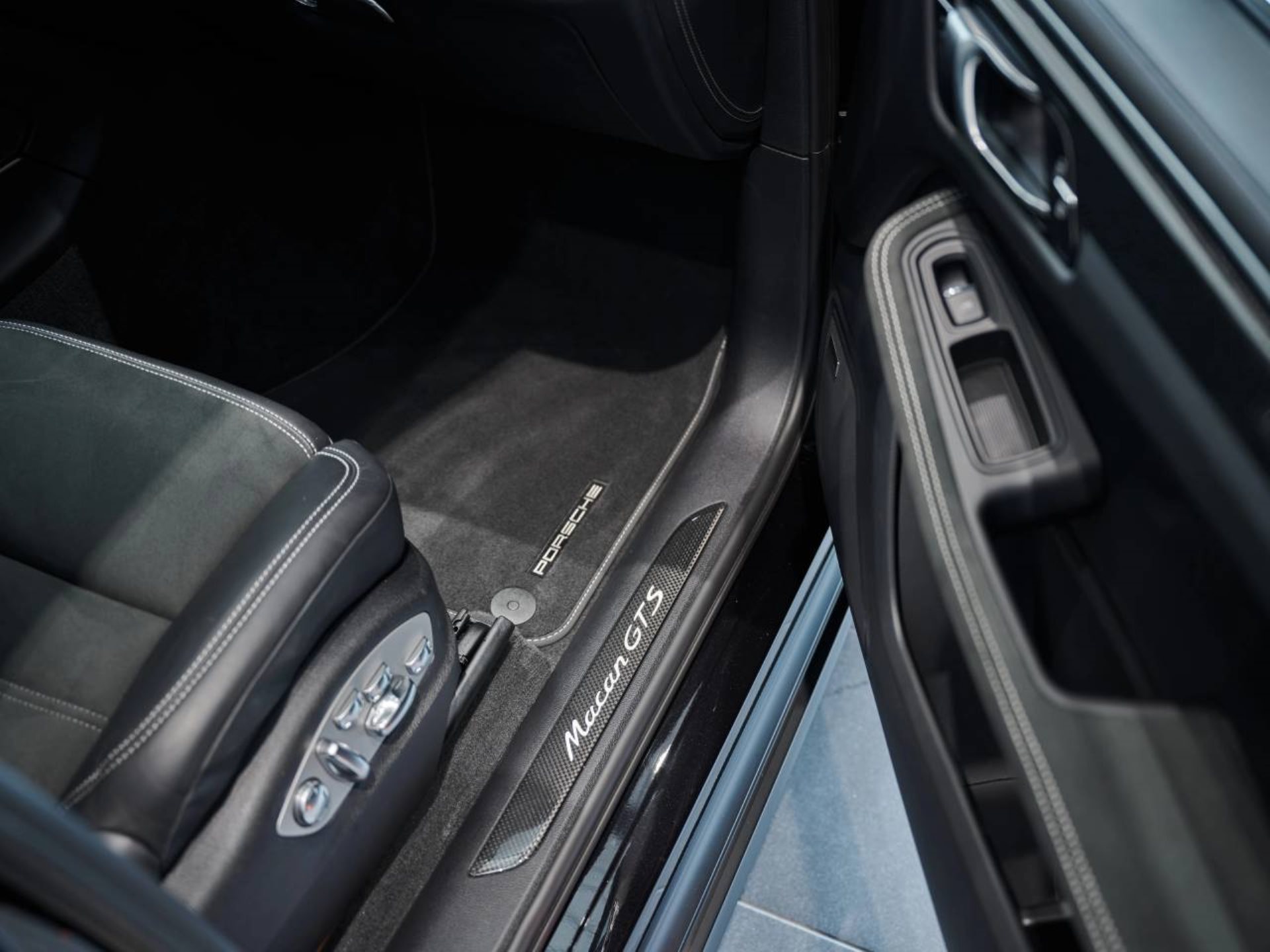 PORSCHE Macan GTS-image-22
