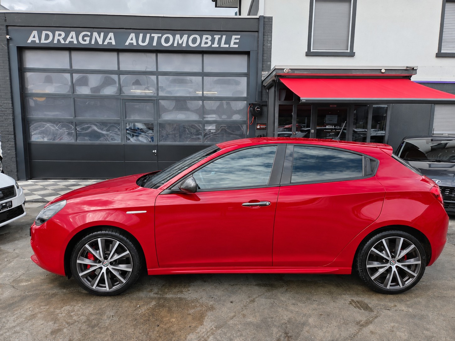 ALFA ROMEO Giulietta 1750 TBi Veloce TCT-image-3