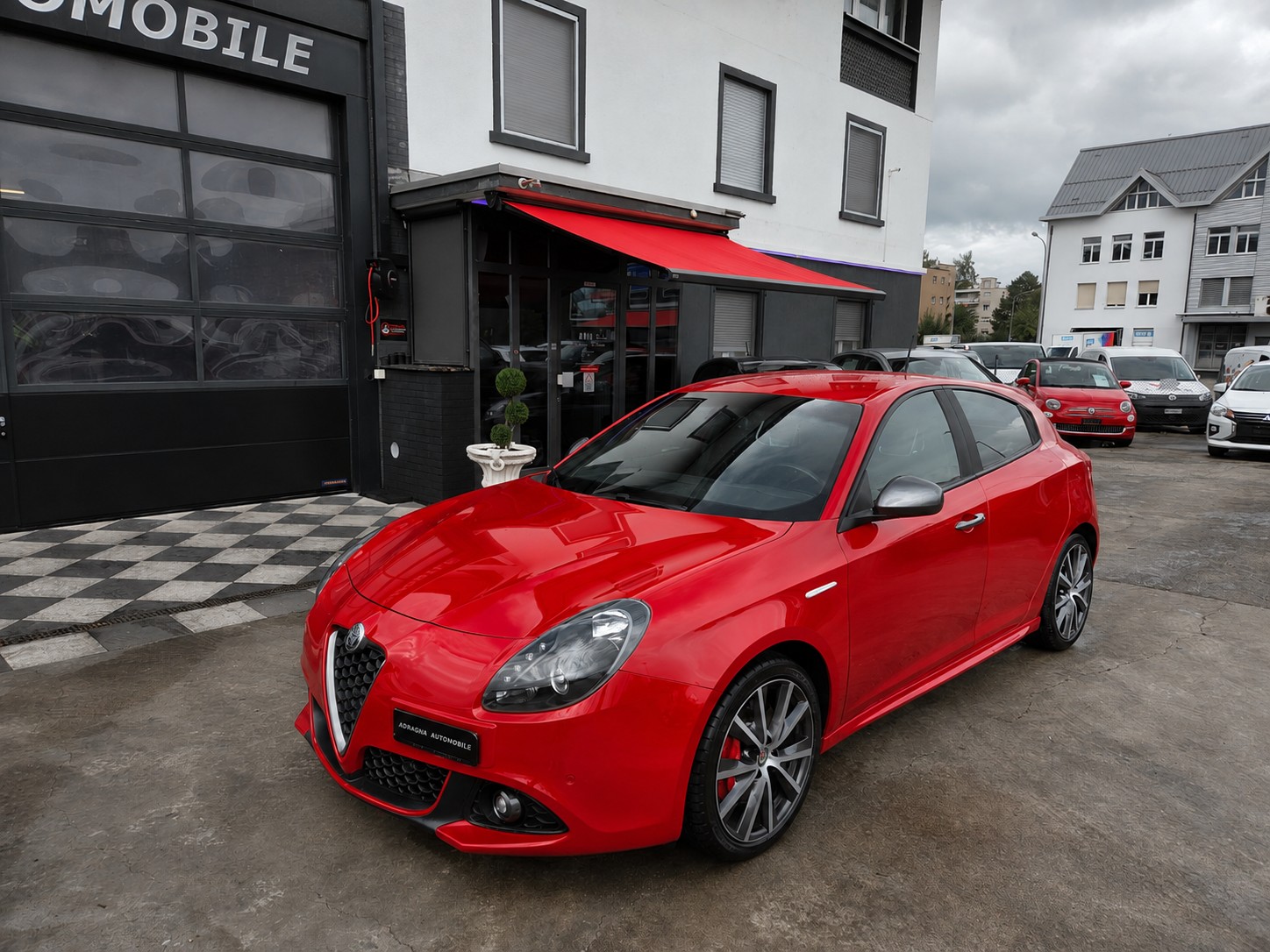ALFA ROMEO Giulietta 1750 TBi Veloce TCT-image-2
