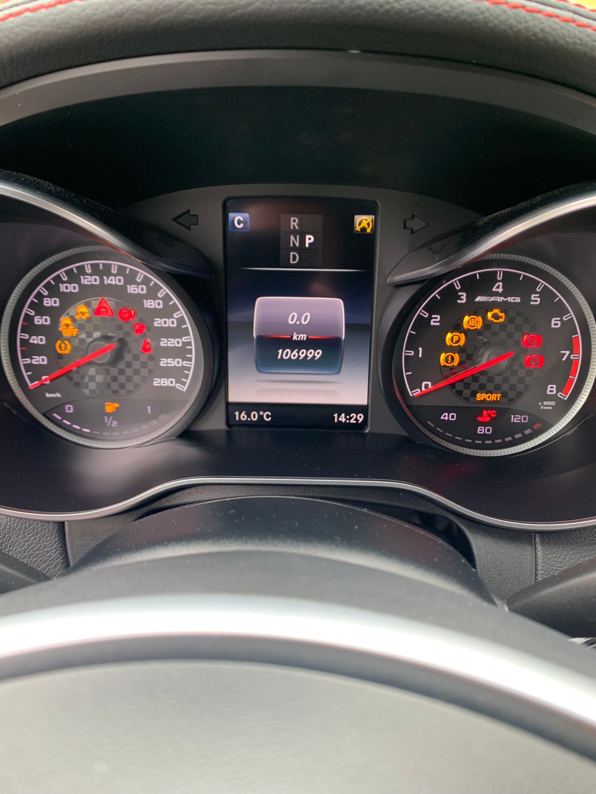 MERCEDES-BENZ C 43 AMG 4matic-image-5