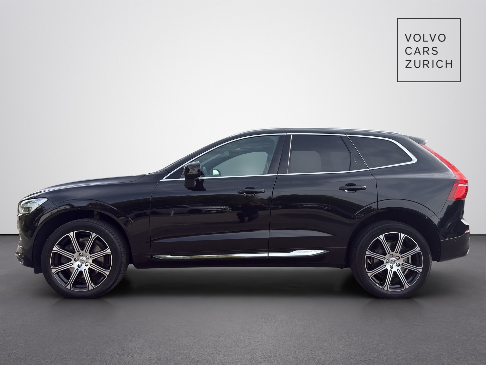 VOLVO XC60 2.0 D5 Inscription AWD-showroom-element-2