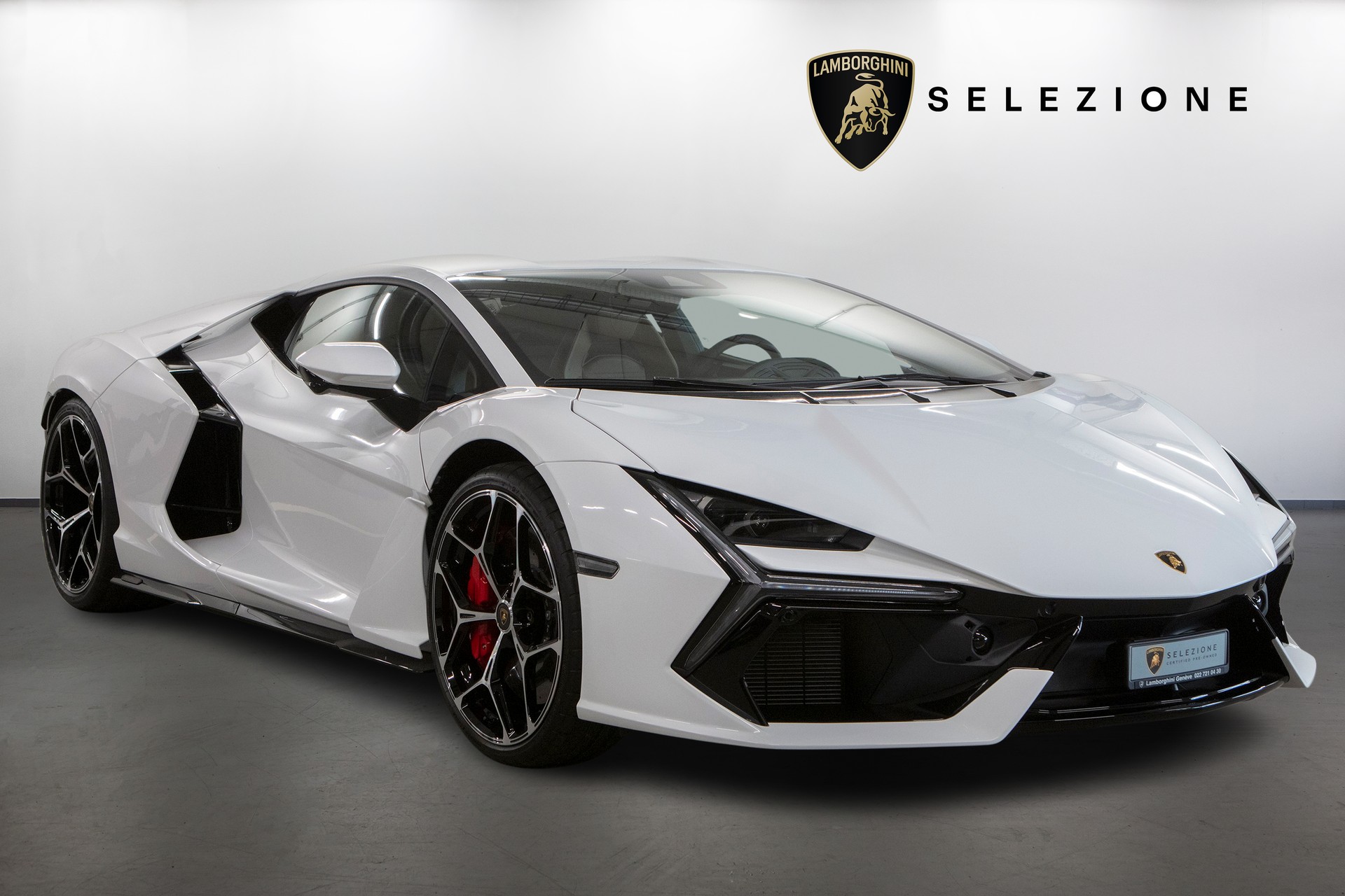 LAMBORGHINI Revuelto HPEV