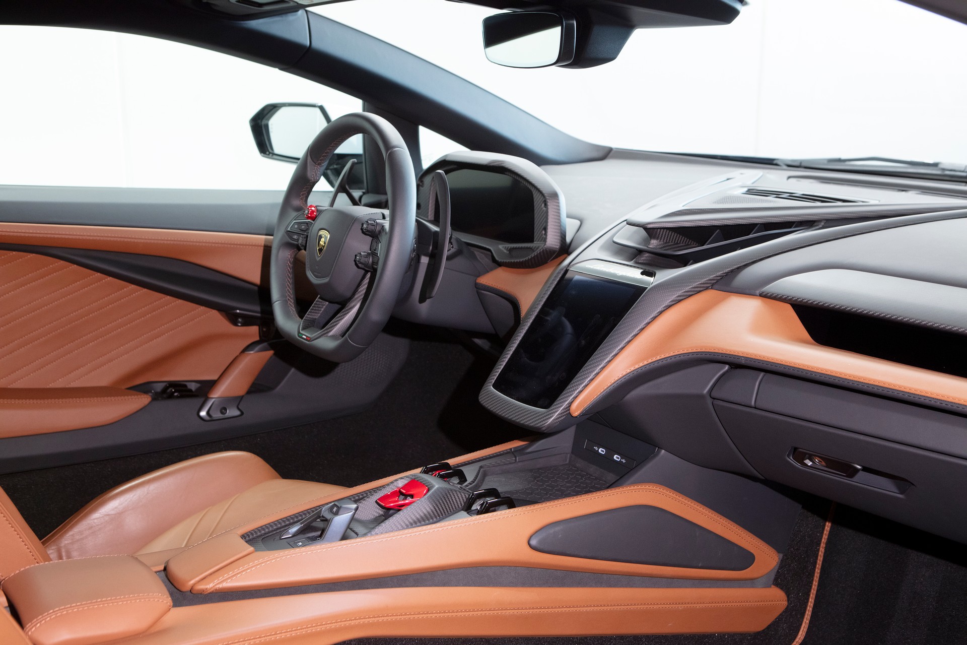 LAMBORGHINI Revuelto HPEV-image-6