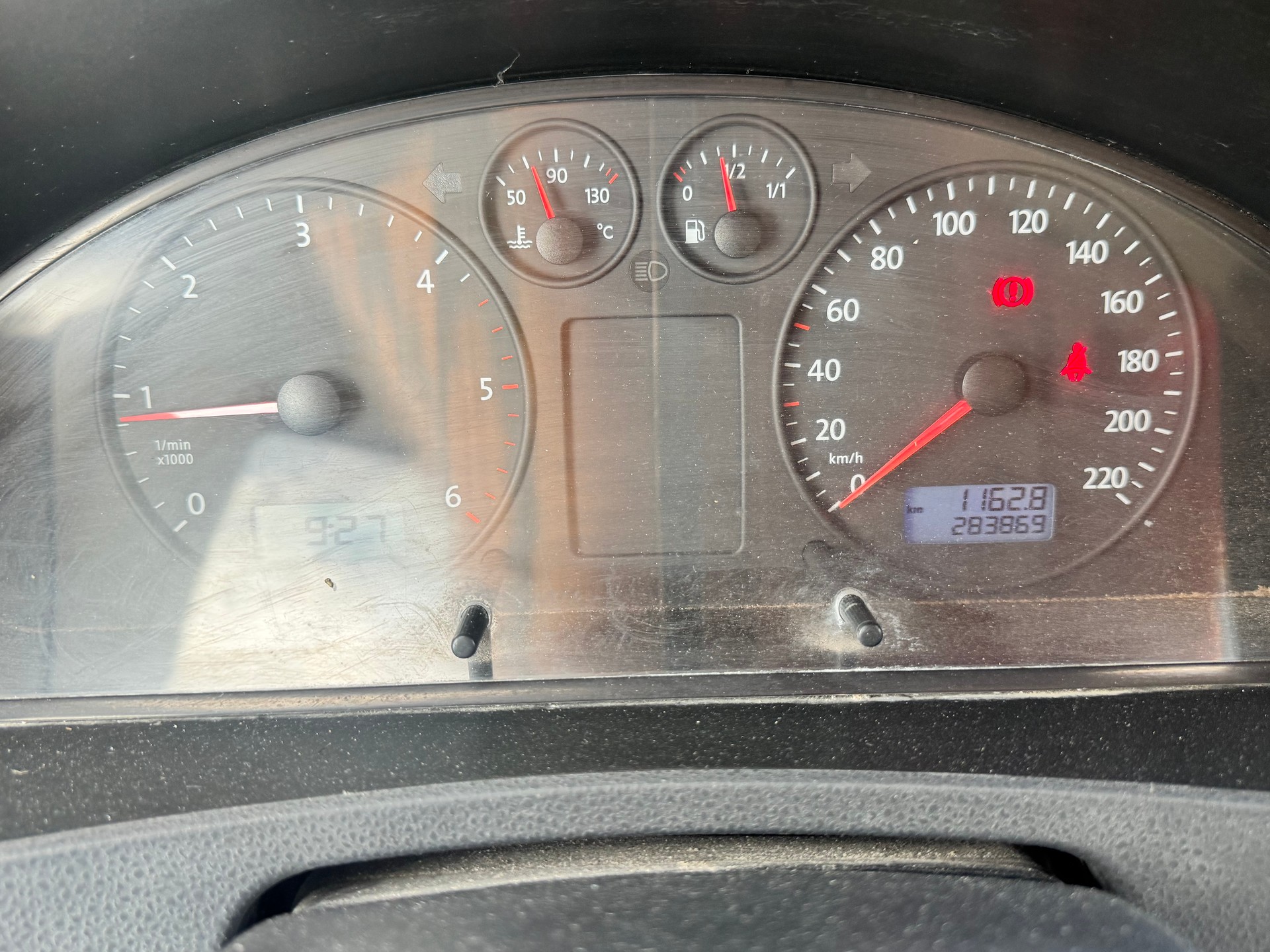 VW T5 1.9 TDI PD-image-6
