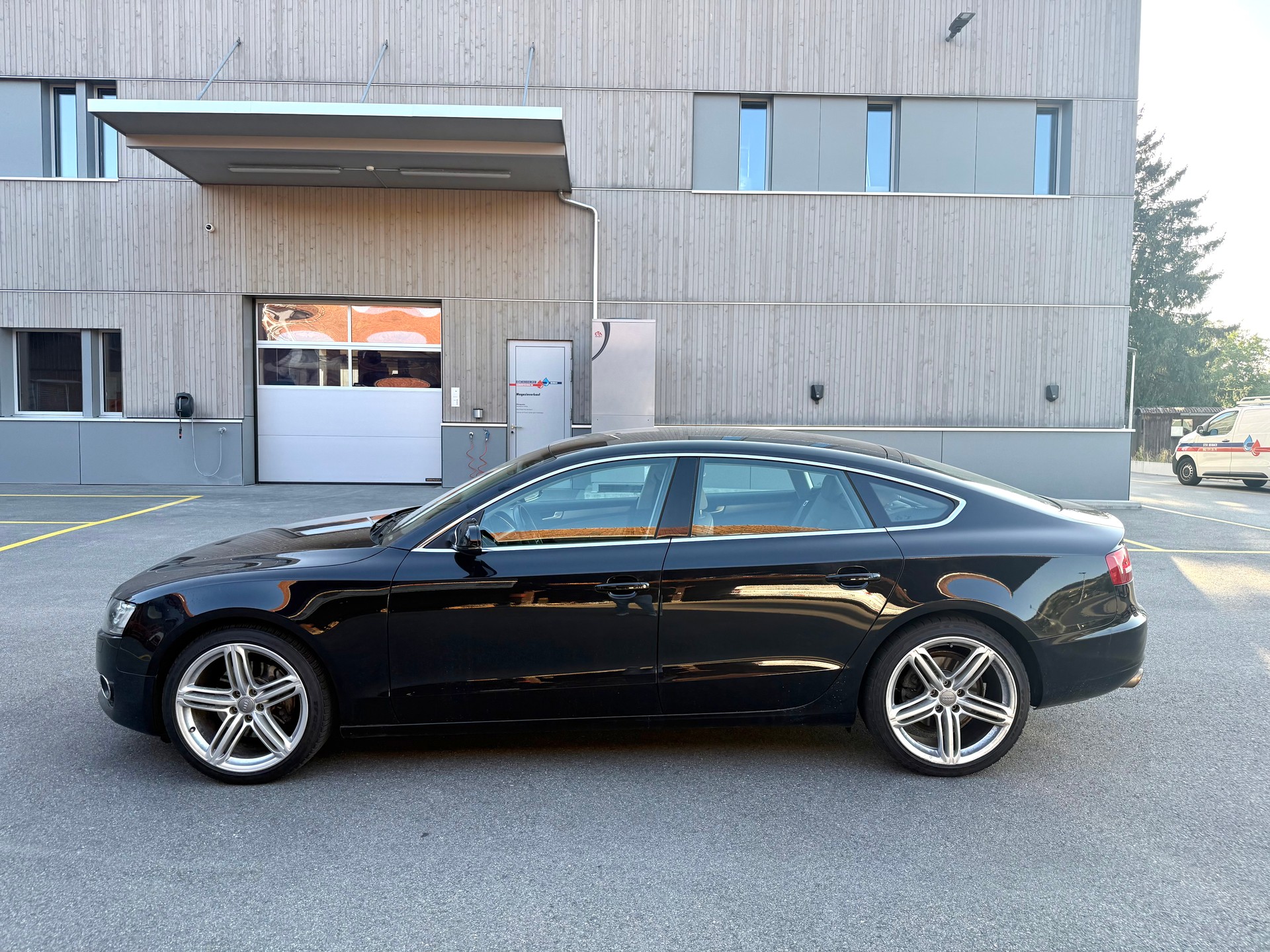 AUDI A5 Sportback 2.0 TFSI quattro S-tronic-image-6