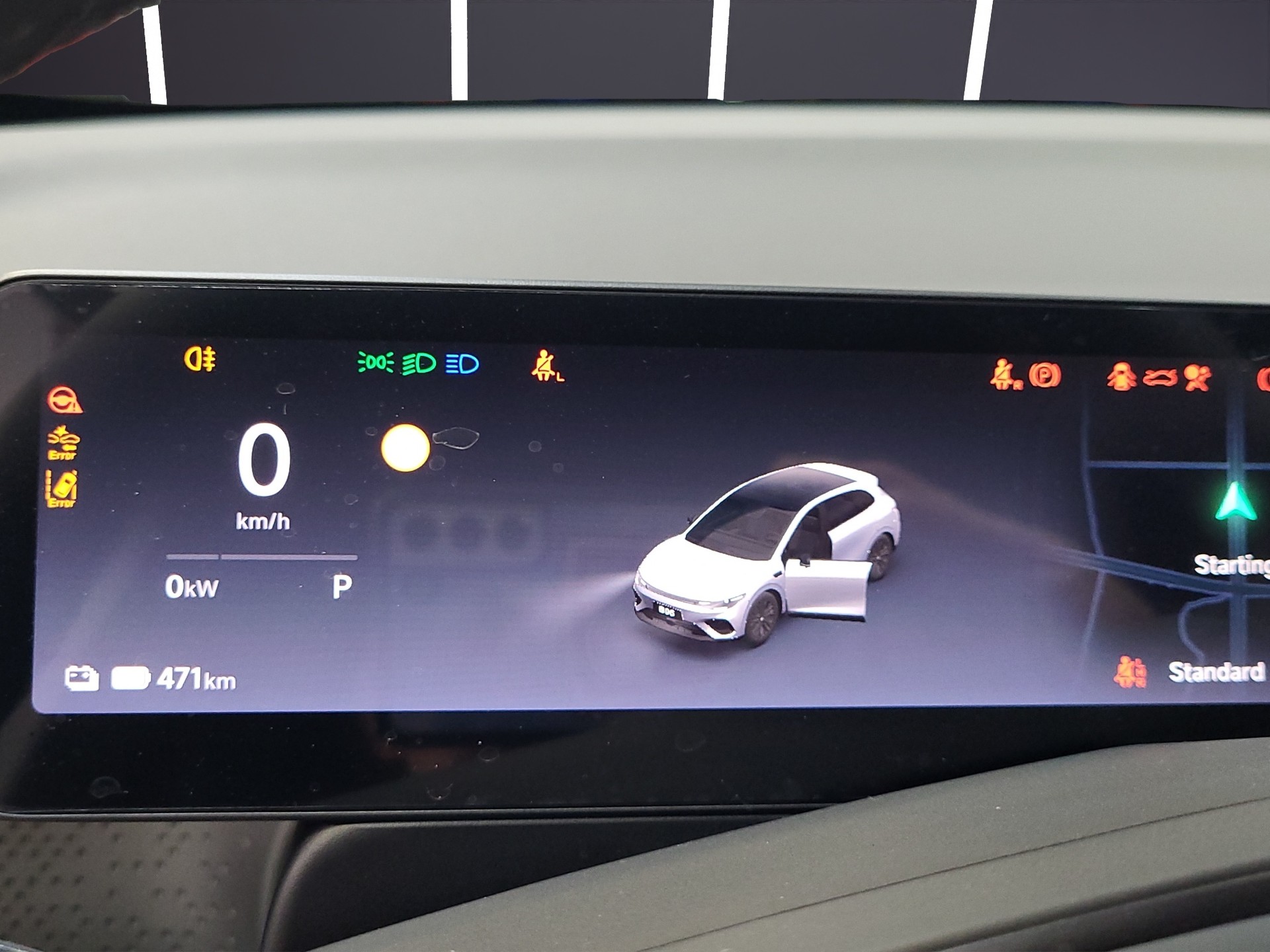 LEAPMOTOR B05 EV-image-7