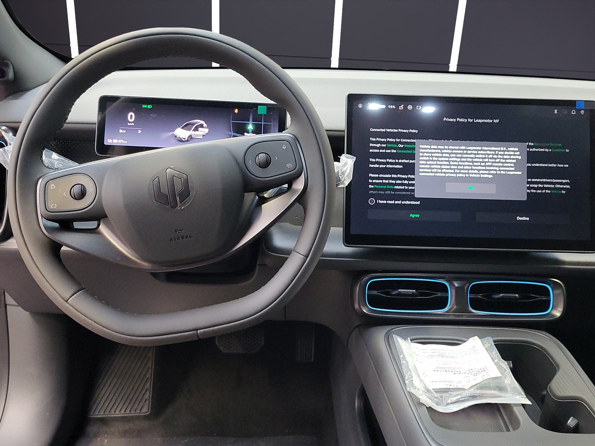LEAPMOTOR B05 EV-image-6