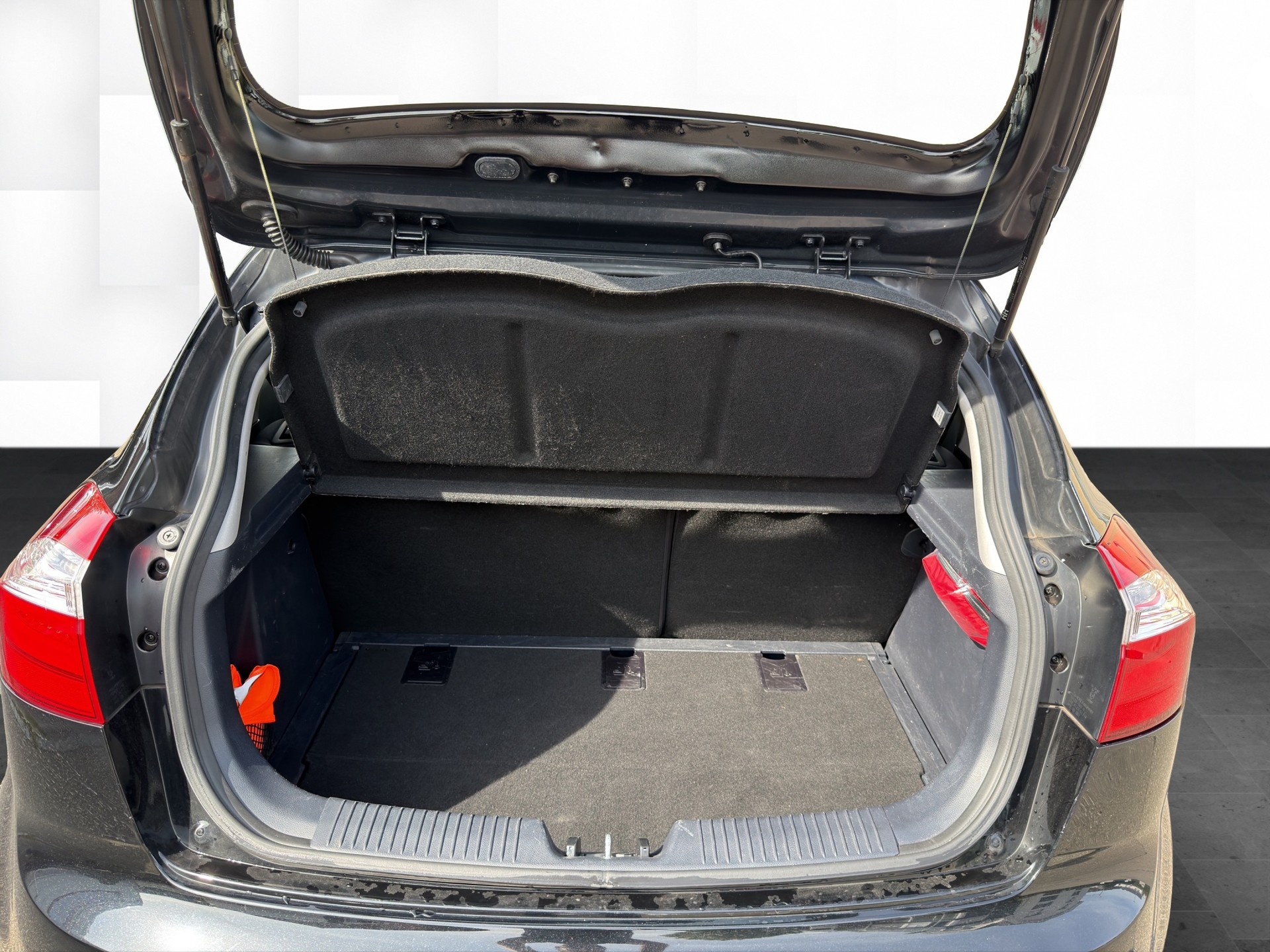 KIA Rio 1.4 CVVT Style-image-9