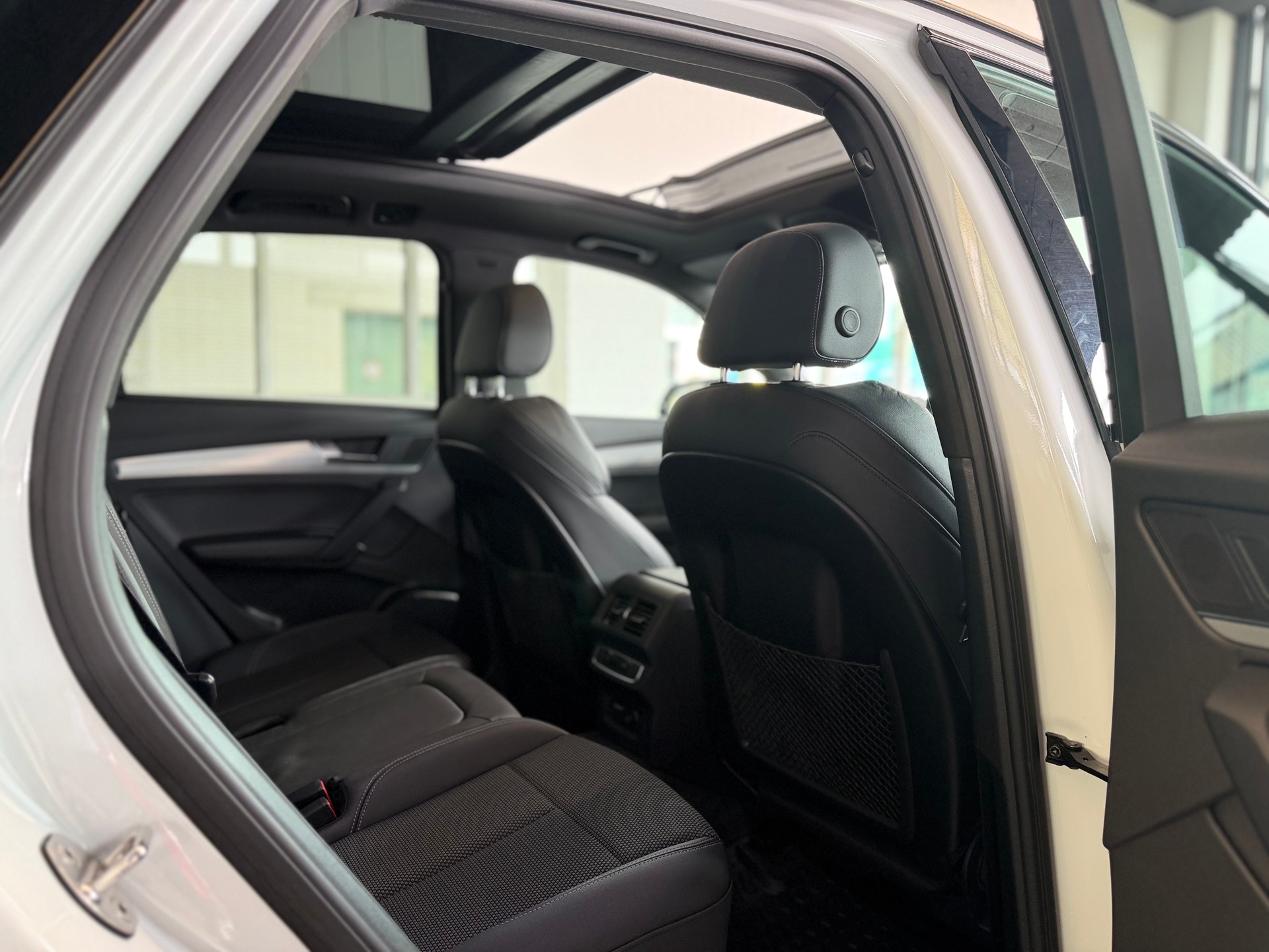 AUDI Q5 40 TDI S-line SPORT quattro S-tronic * 204 PS * 4X4 *-image-10