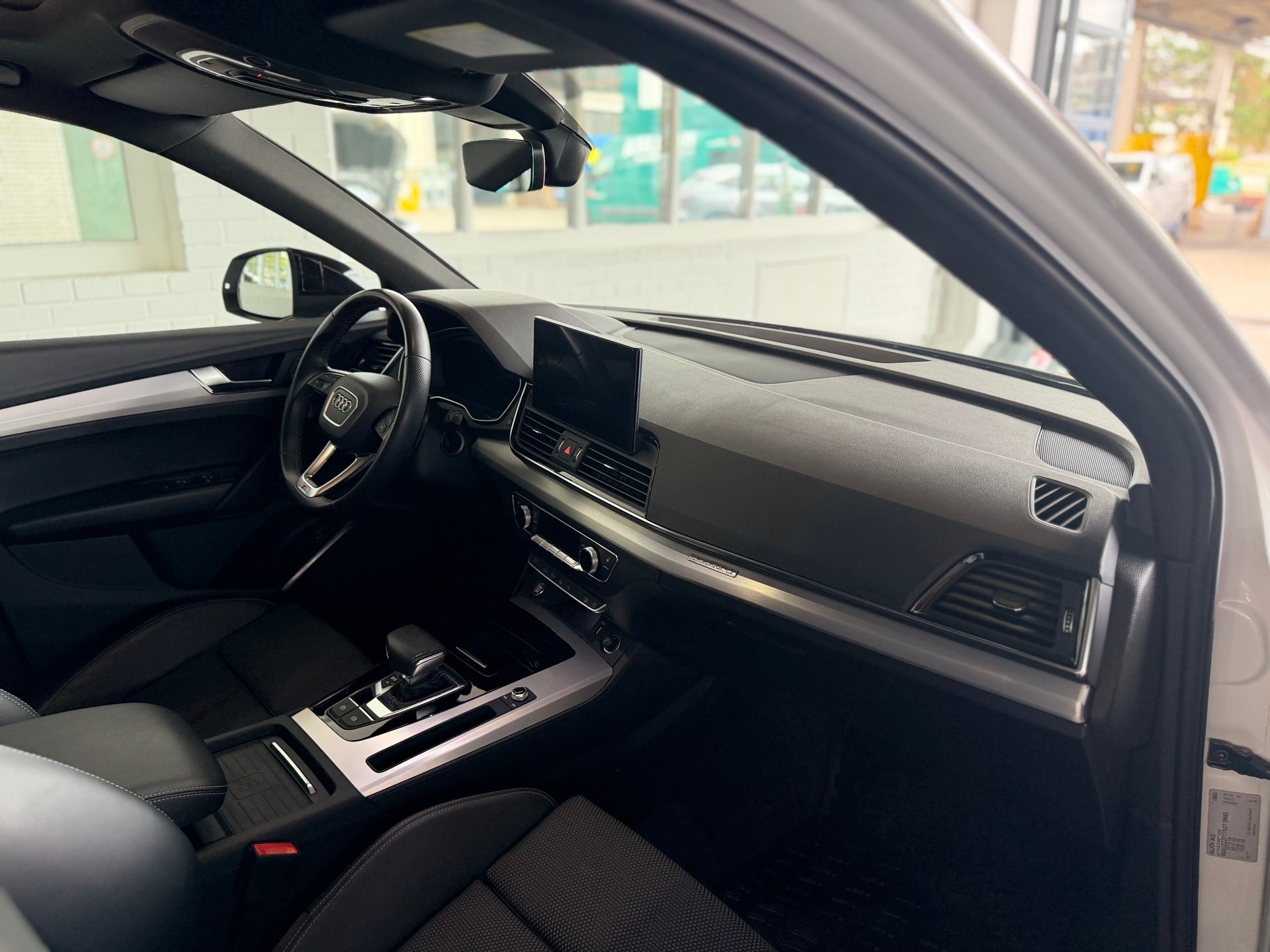 AUDI Q5 40 TDI S-line SPORT quattro S-tronic * 204 PS * 4X4 *-image-9