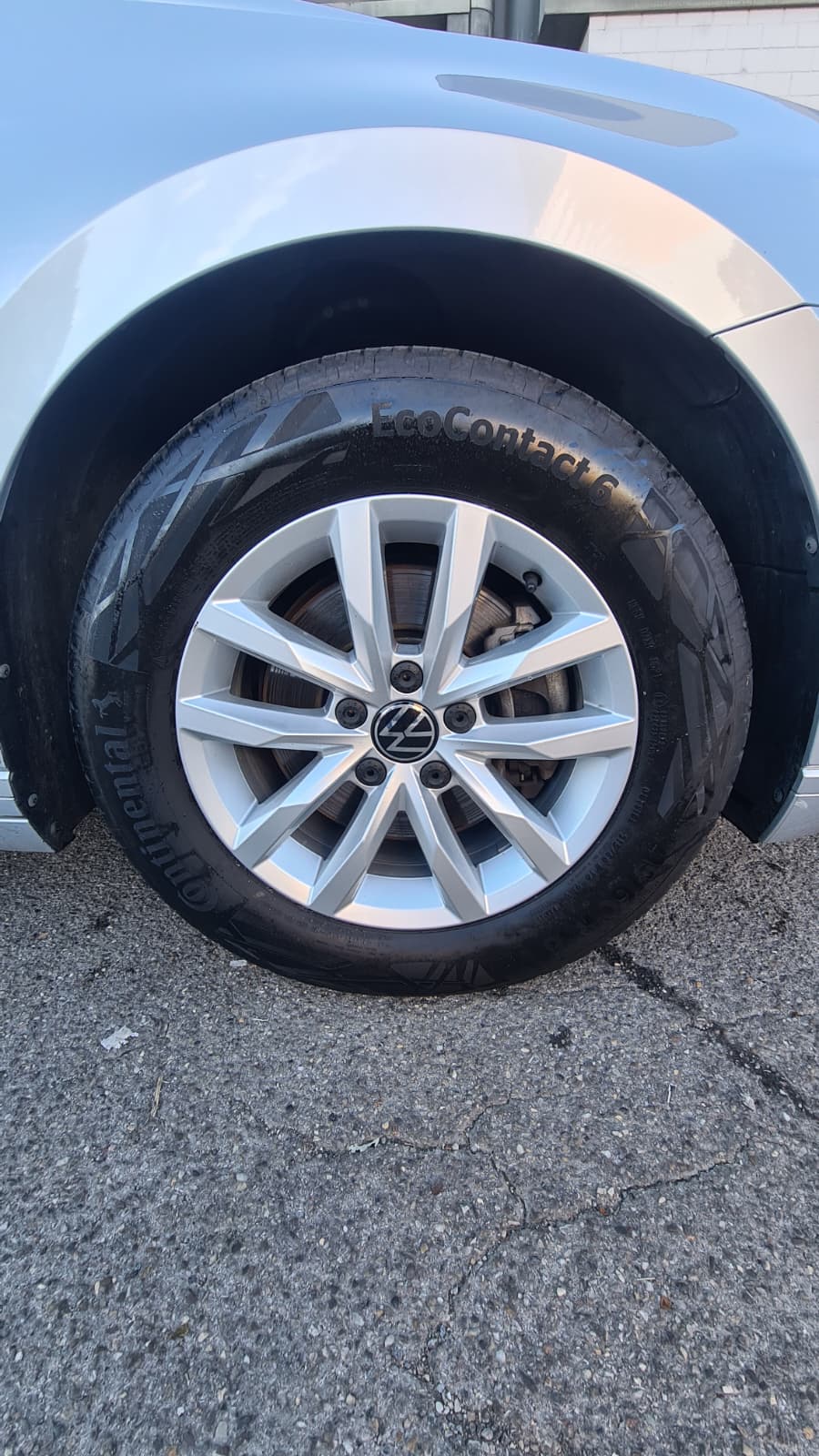 VW Passat Variant 2.0 TDI Business DSG ** Gr-Navi **RF-Kamera ** Sitzheizung ** PDC ** Frisch Ab MFK & Service **-image-19