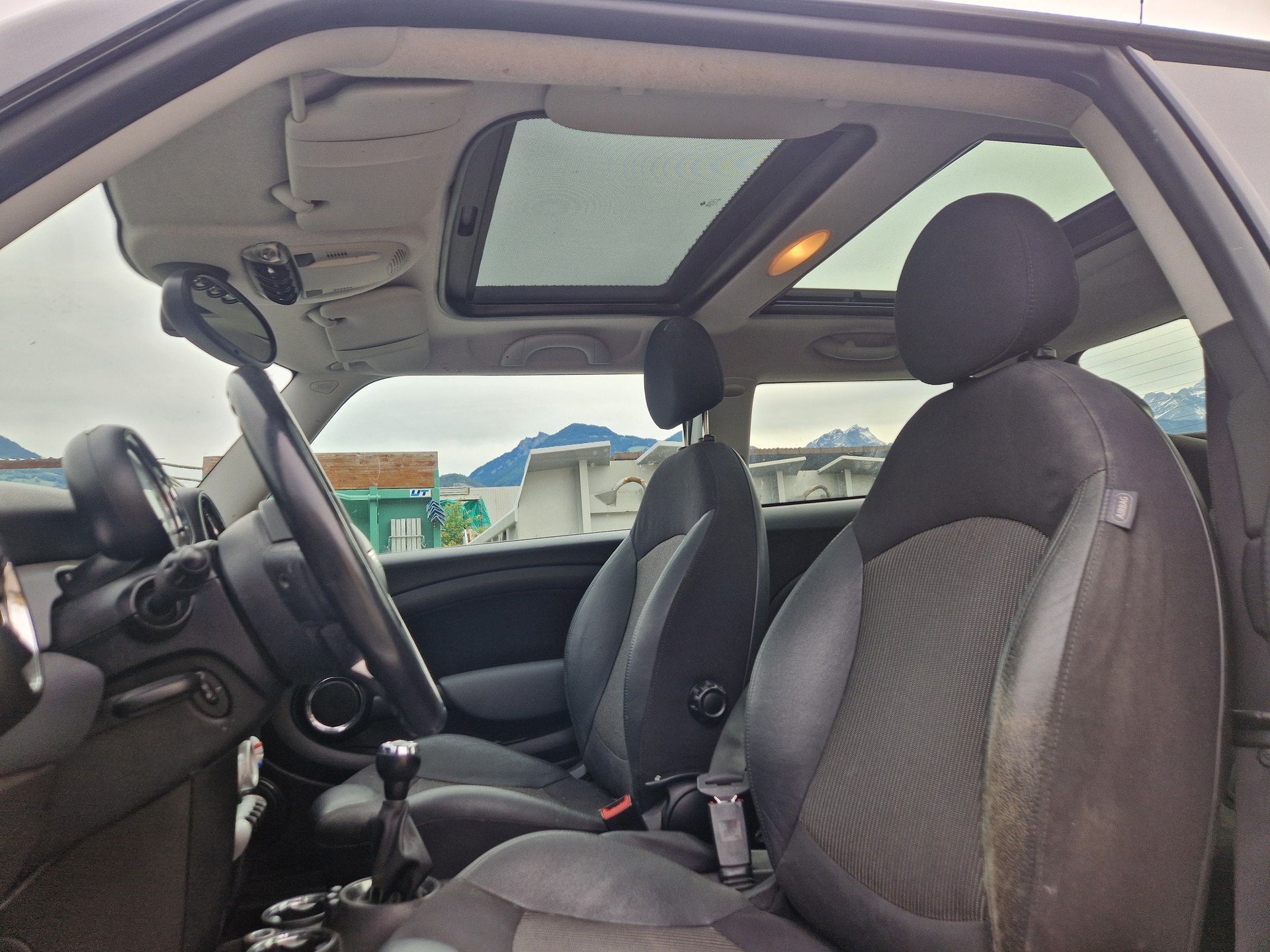 MINI Cooper-image-7