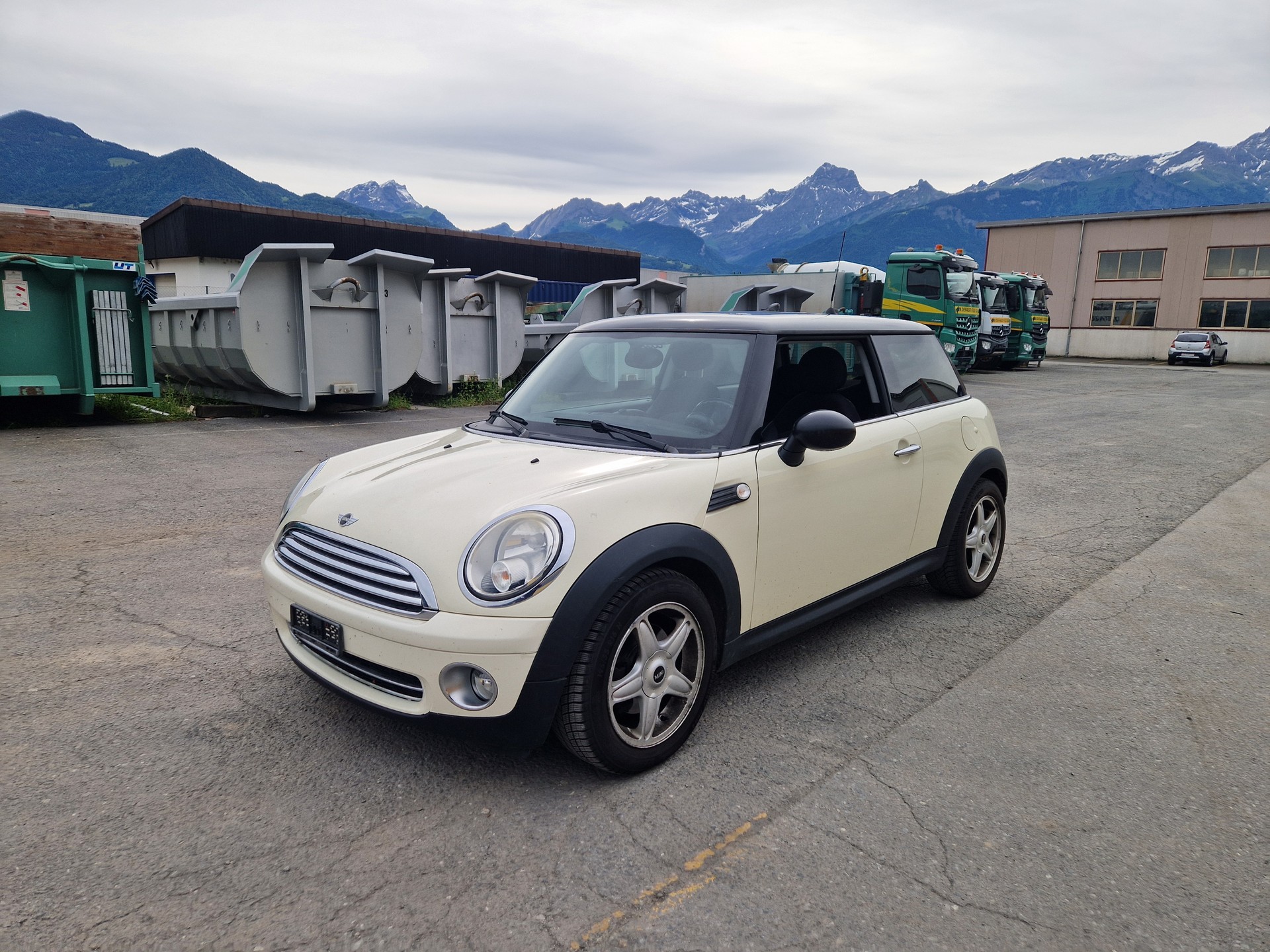 MINI Cooper-image-0