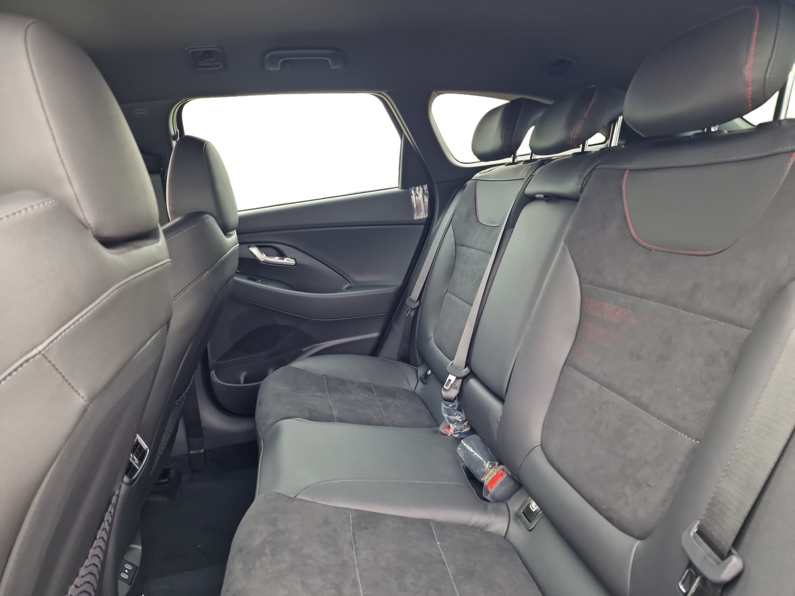 HYUNDAI i30 Wagon 1.6 T-GDi N-Line DCT NEW MODEL 150PS-image-23