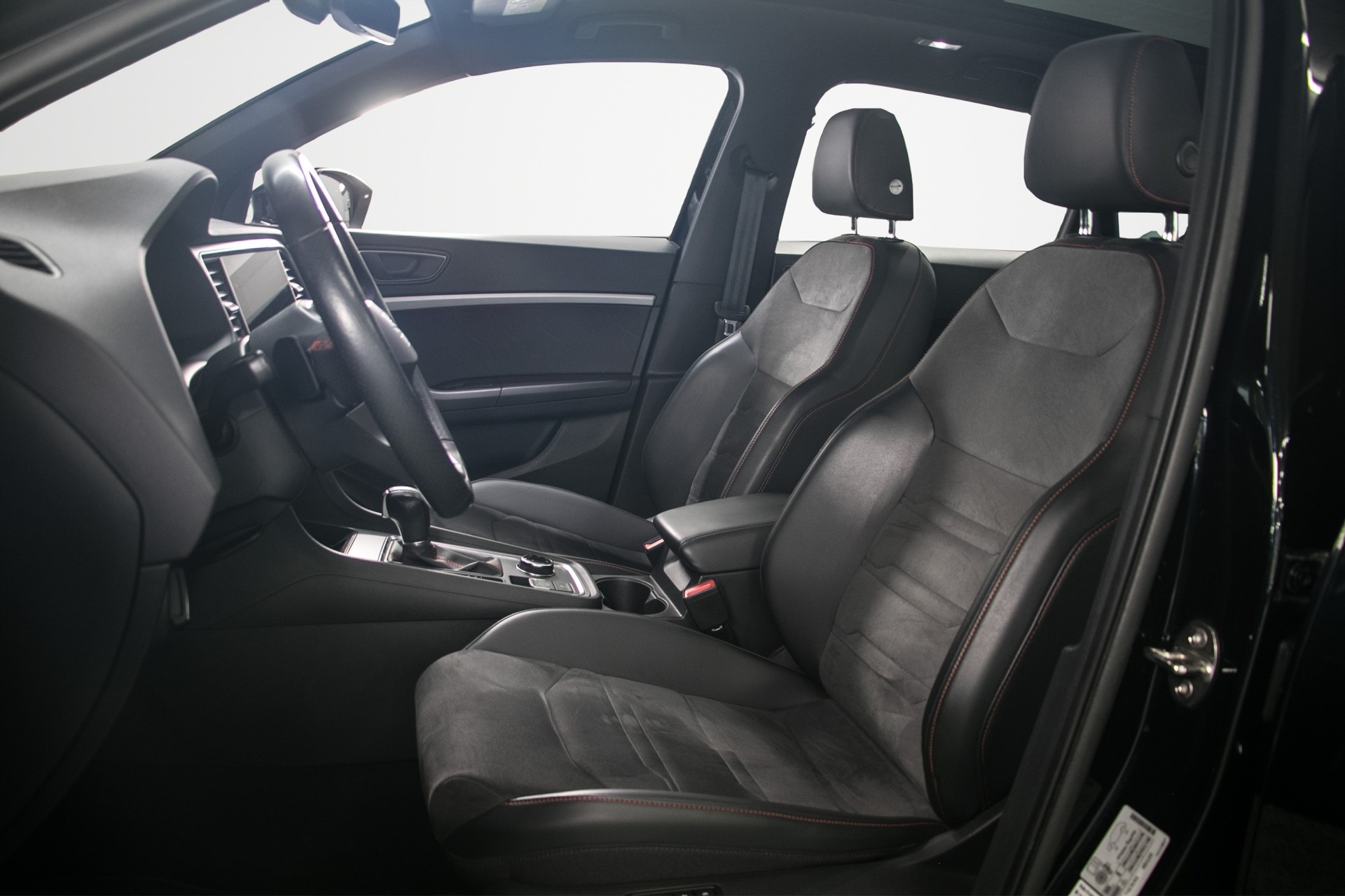 SEAT Ateca 2.0 TDI CR FR 4Drive DSG-image-10