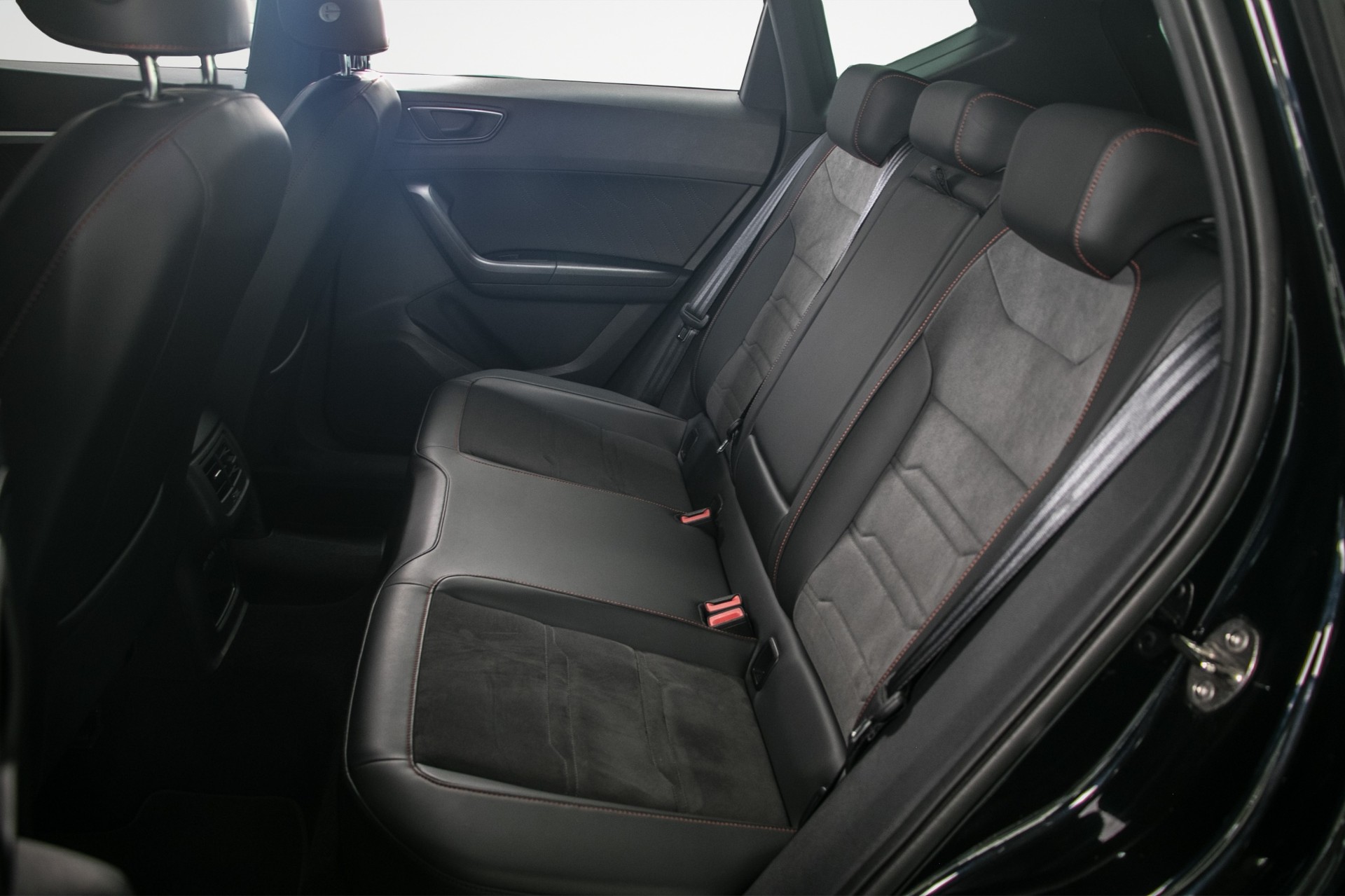 SEAT Ateca 2.0 TDI CR FR 4Drive DSG-image-11