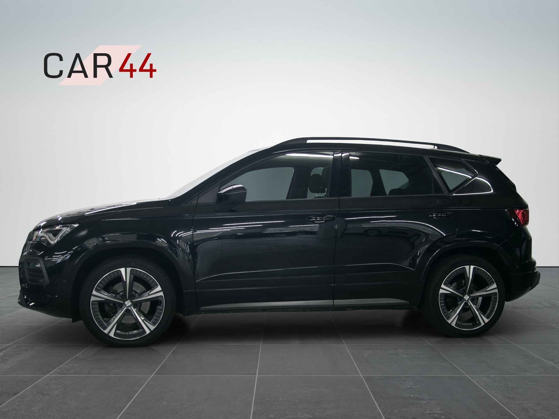 SEAT Ateca 2.0 TDI CR FR 4Drive DSG-showroom-element-1