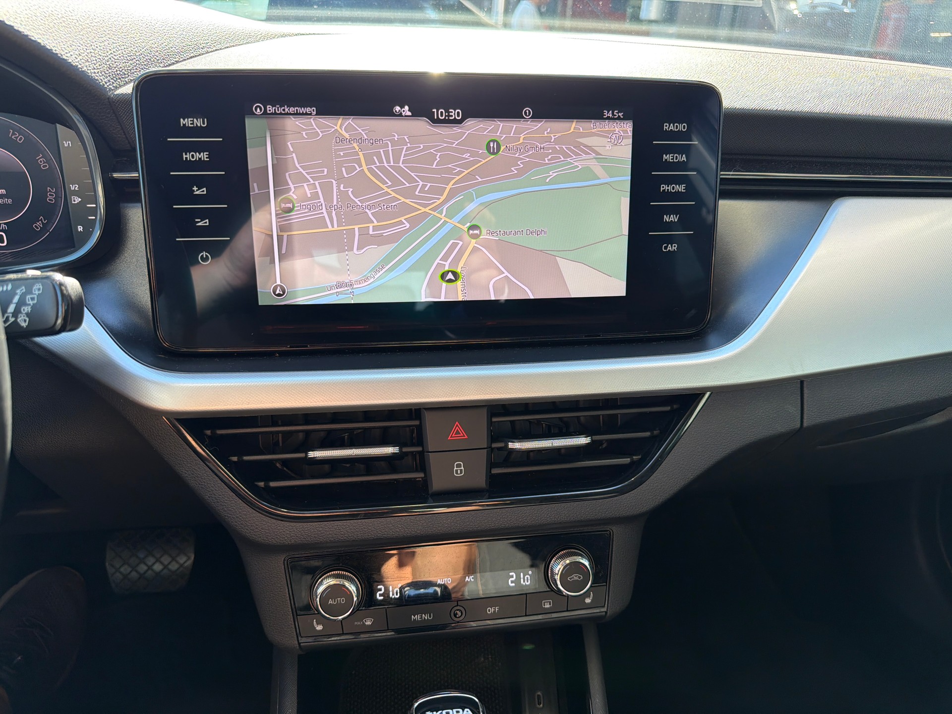 SKODA Kamiq 1.0 TSI Ambition DSG-image-12