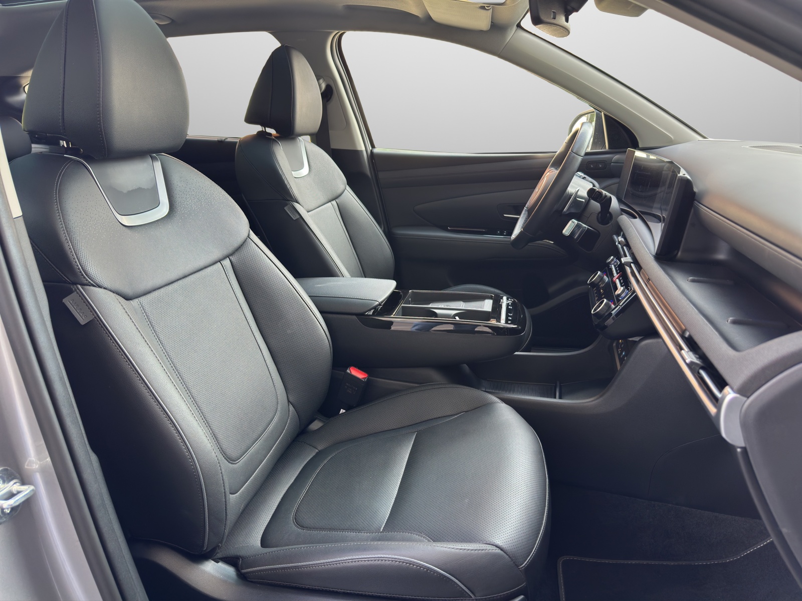 HYUNDAI Tucson 1.6 T-GDi HEV Vertex Sunroof Swiss Edition 4WD-image-11