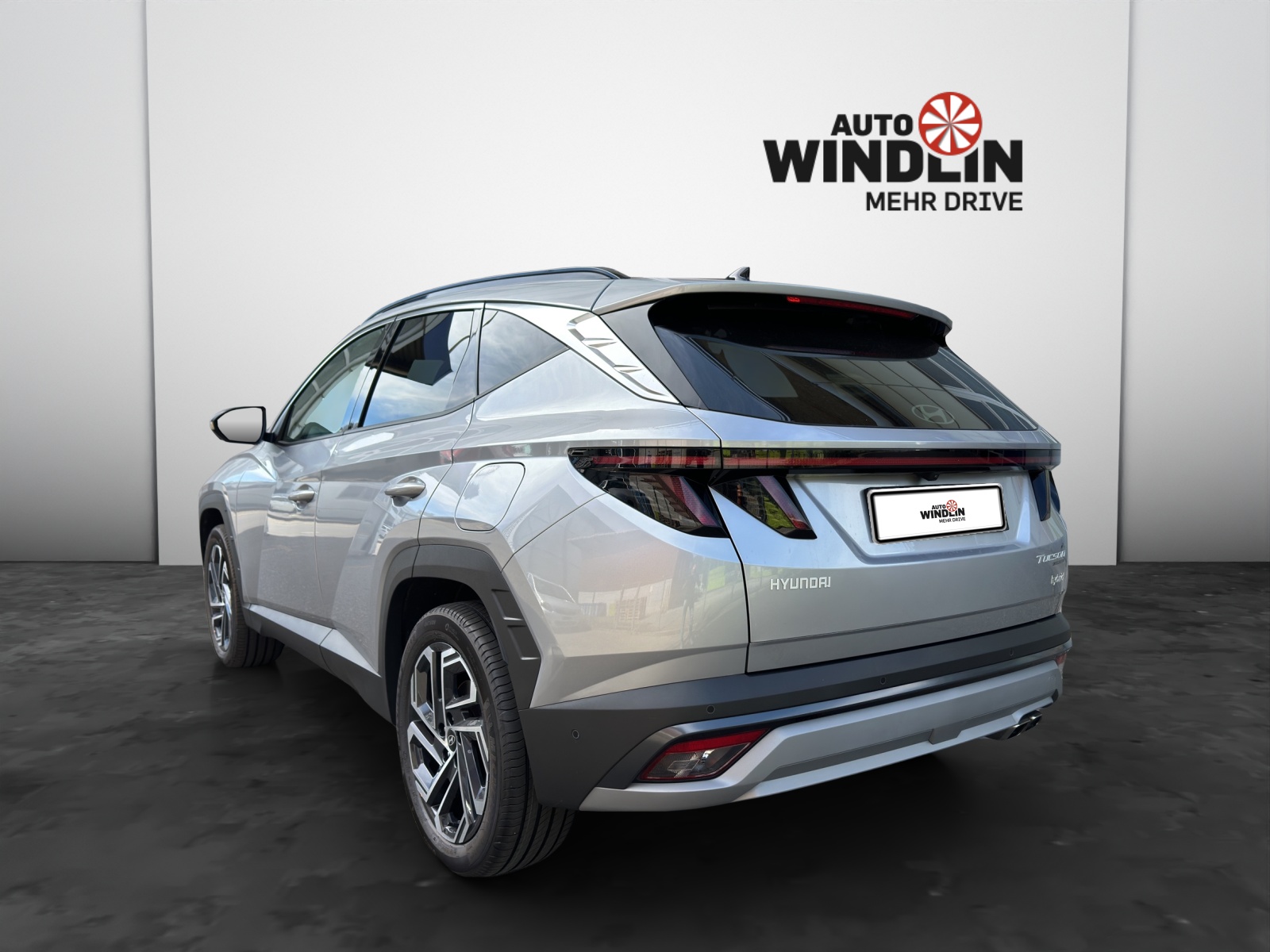 HYUNDAI Tucson 1.6 T-GDi HEV Vertex Sunroof Swiss Edition 4WD-image-3