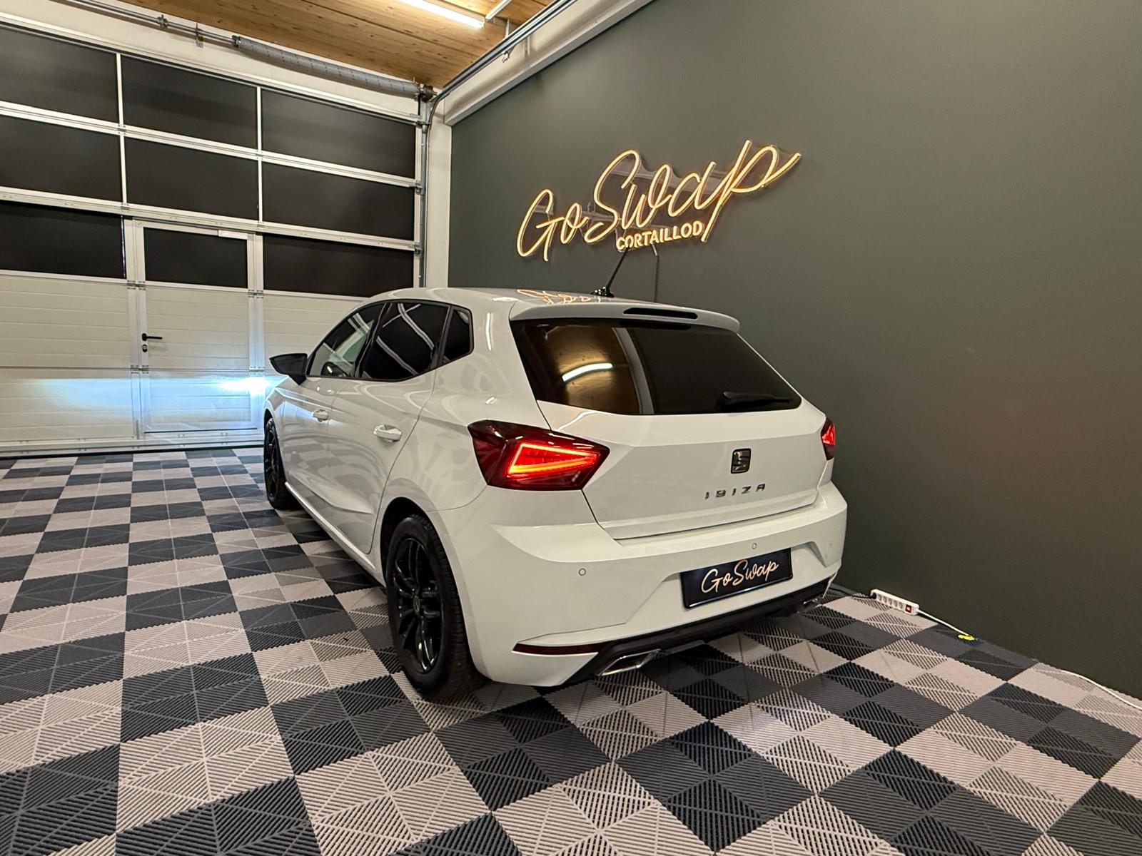 SEAT Ibiza 1.0 EcoTSI Swiss FR-image-3