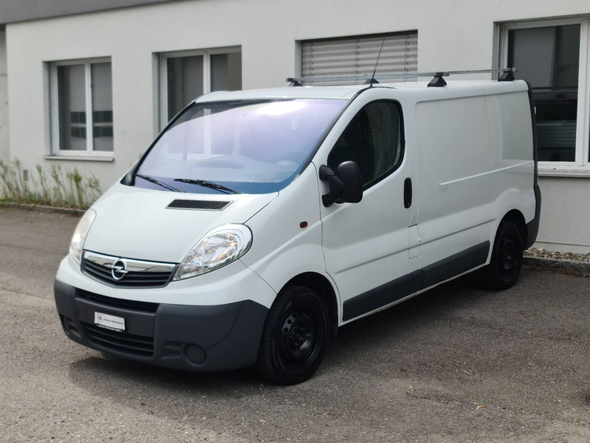 OPEL Vivaro 2.0 CDTI 2.9t L2H1-image-2