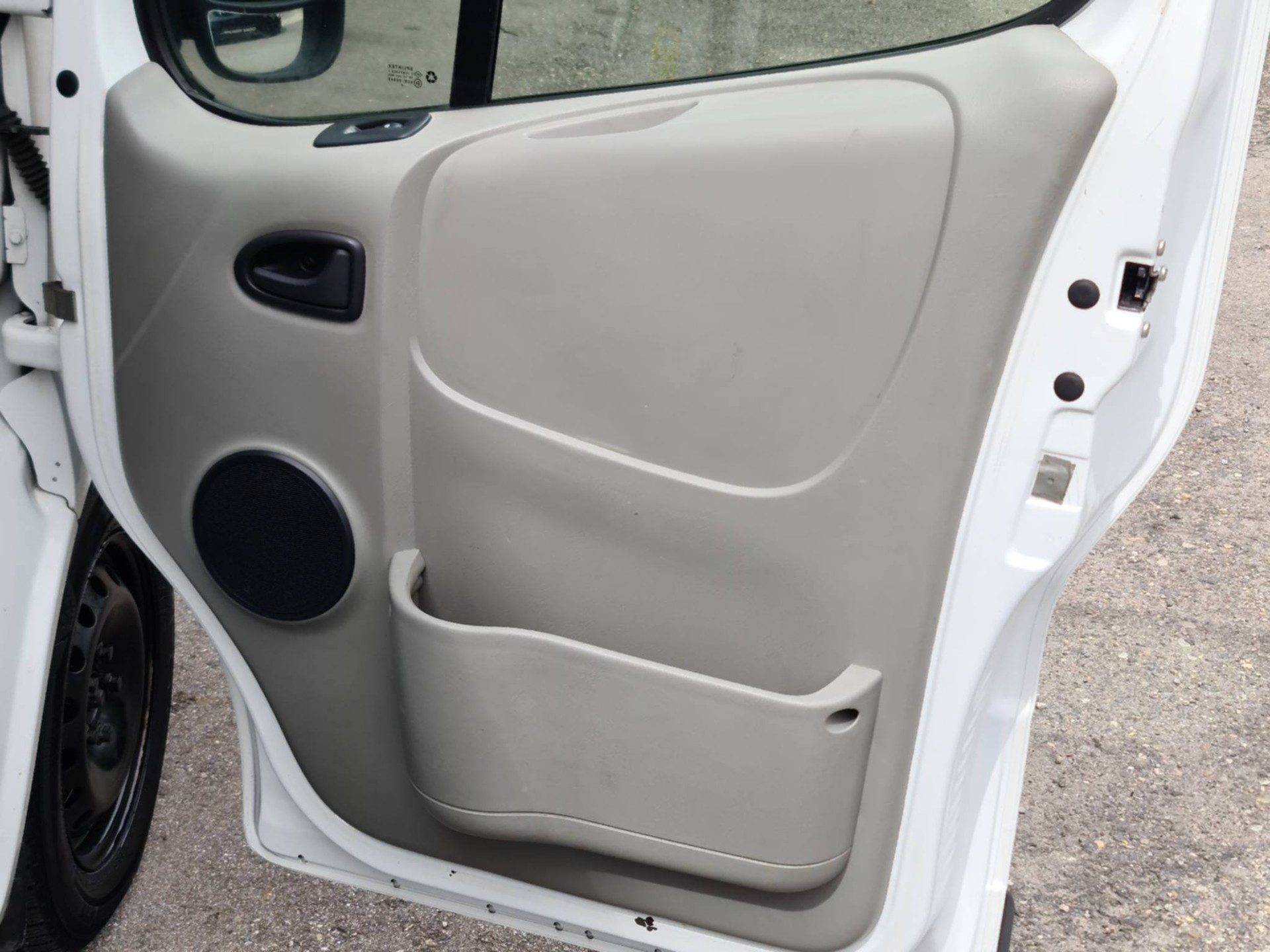 OPEL Vivaro 2.0 CDTI 2.9t L2H1-image-18