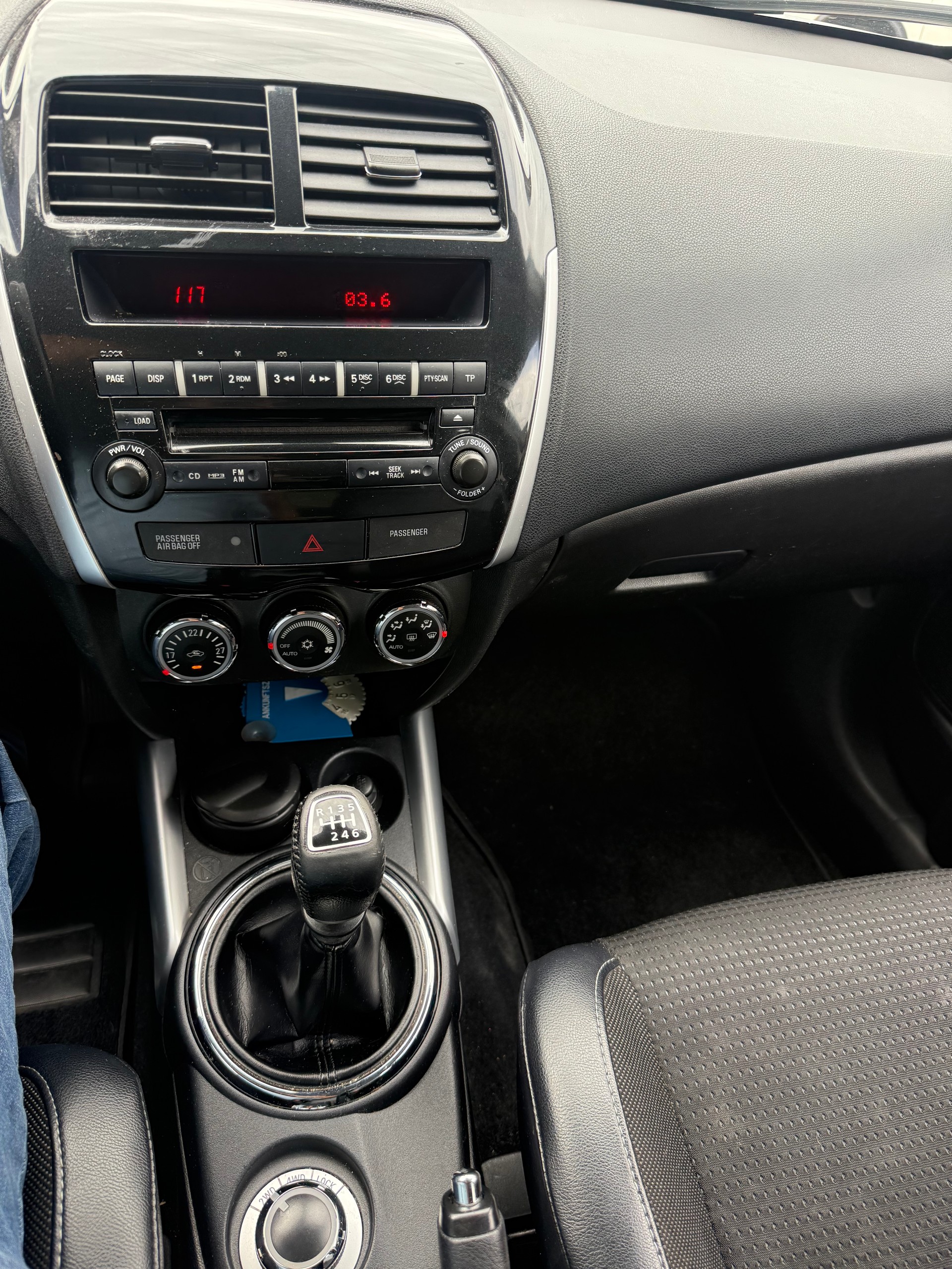 CITROEN C4 Aircross 1.8 HDi Exclusive 4WD-image-7