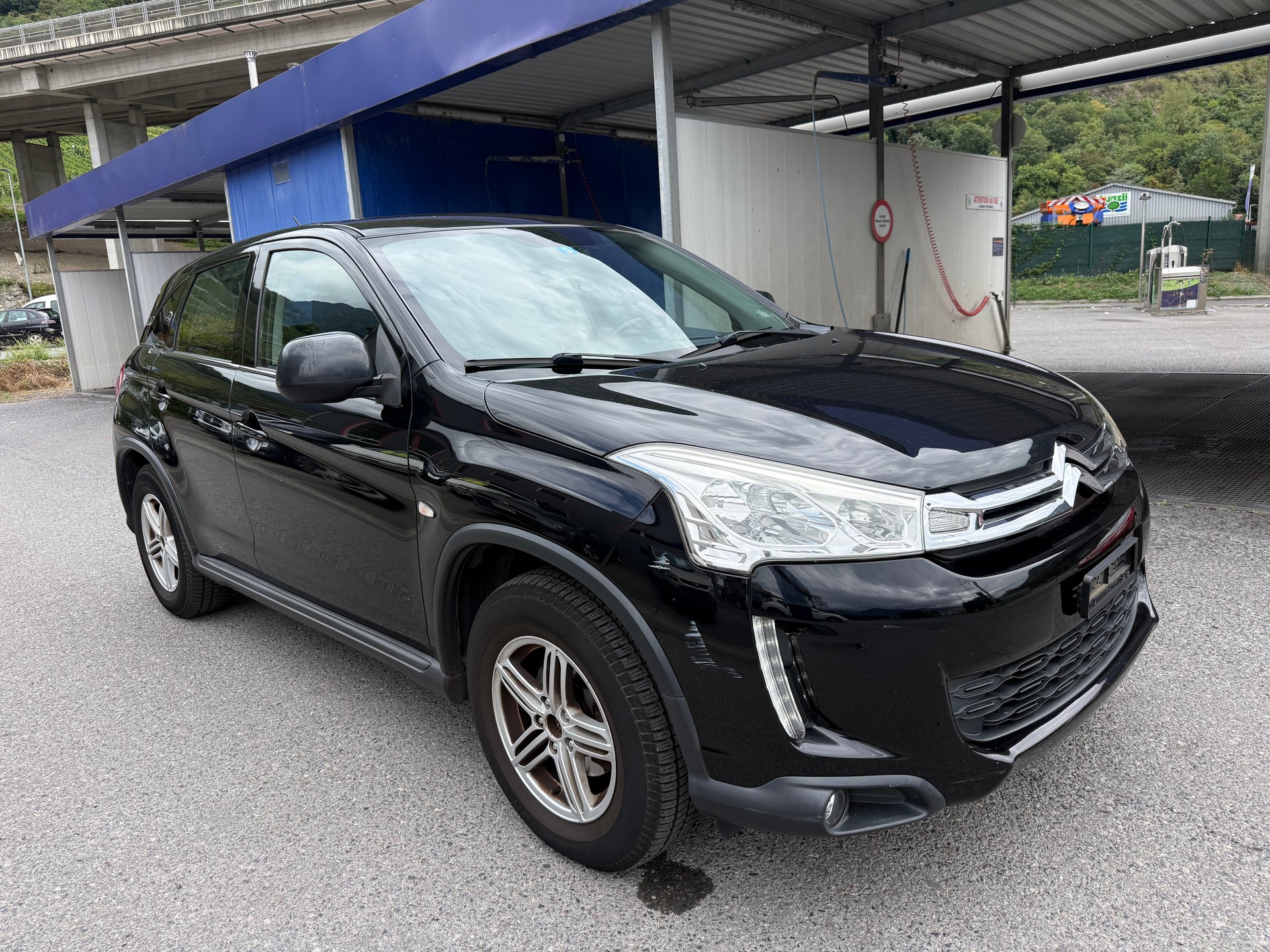 CITROEN C4 Aircross 1.8 HDi Exclusive 4WD-image-1